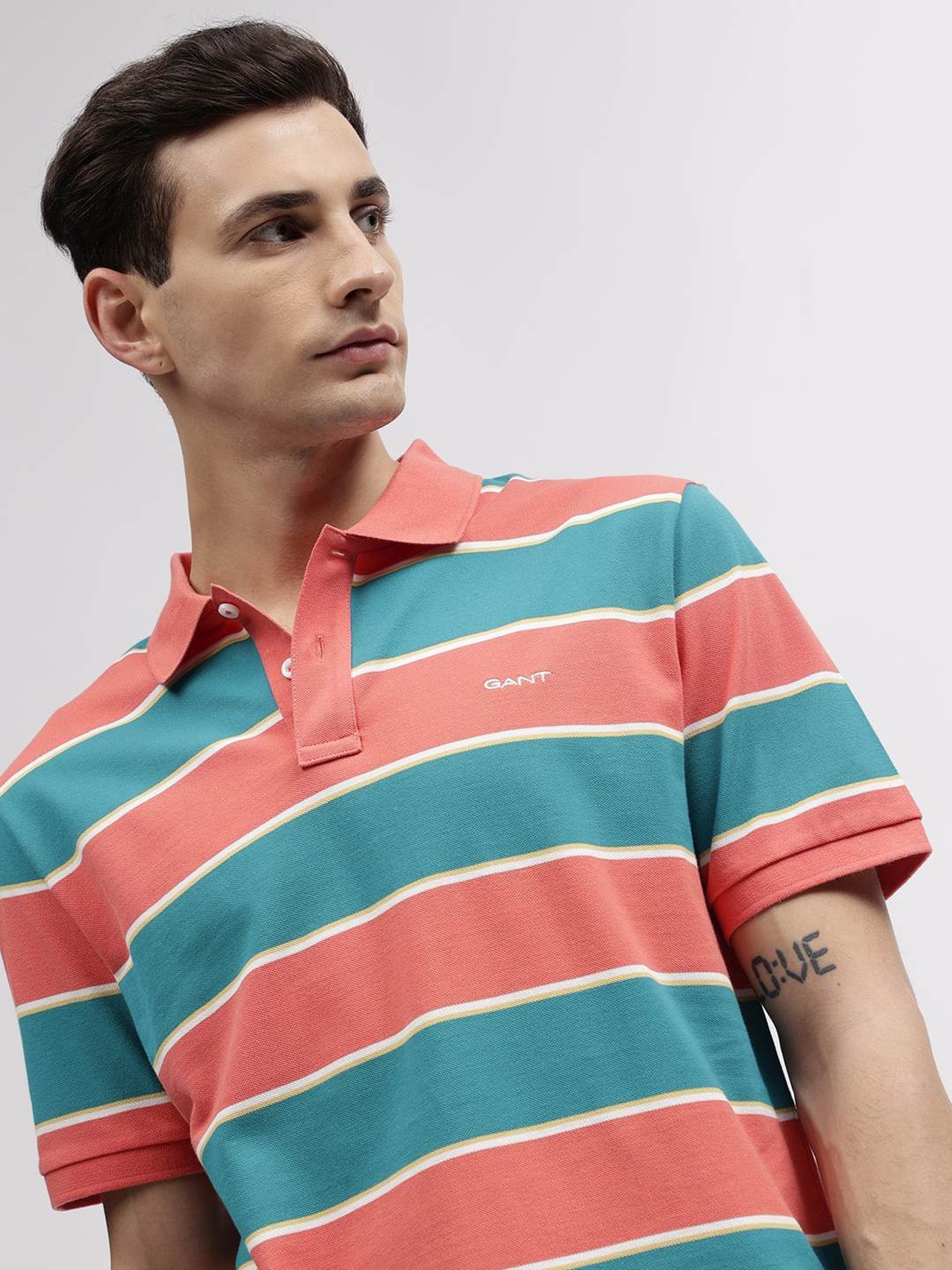 Levi's Pink Cotton Slim Fit Texture Henley T-Shirt