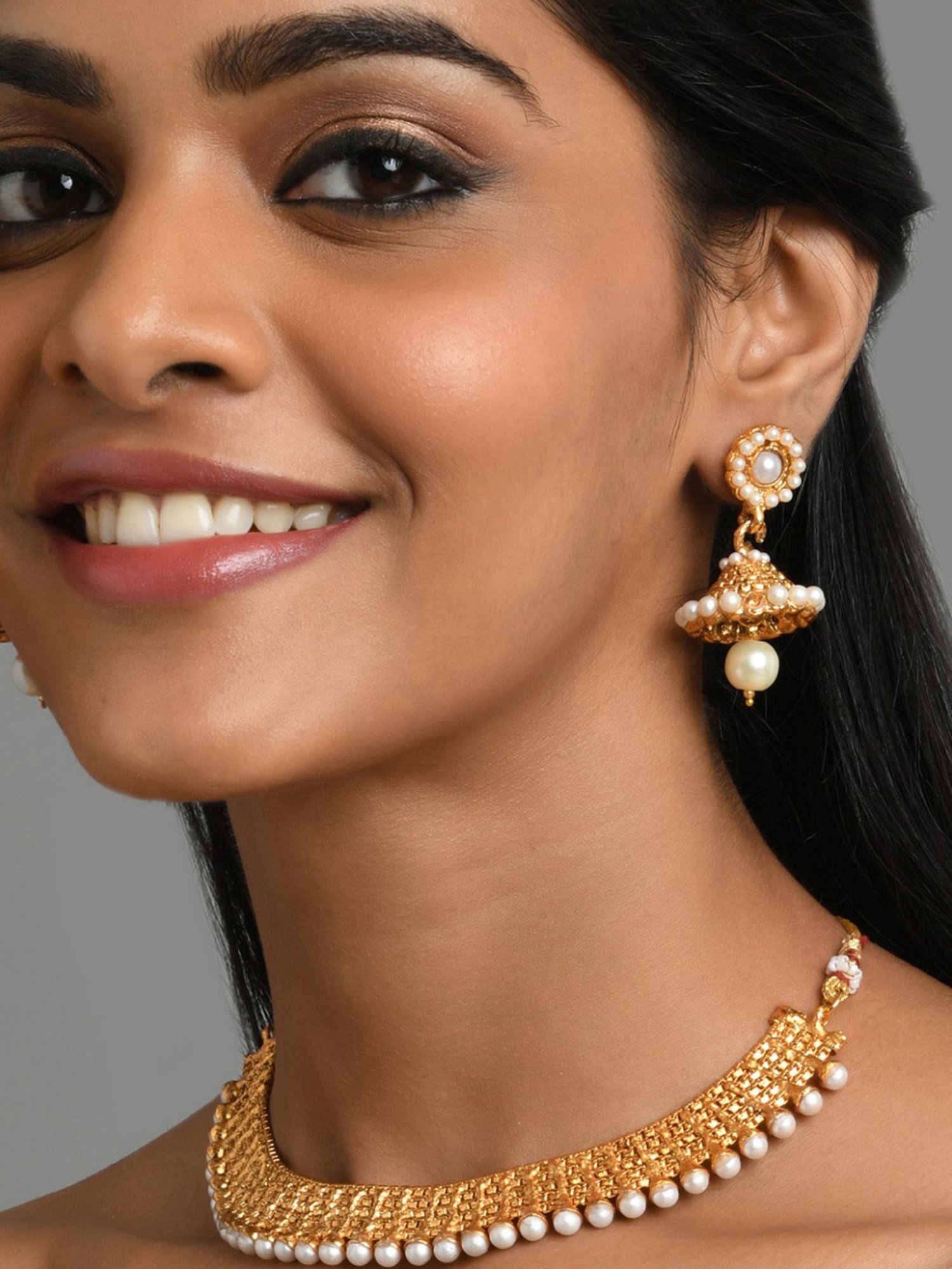 Fida Ethnic South Indian Antique White Jewellery Set