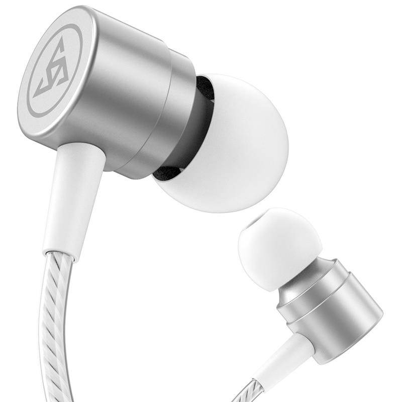 Everyday Wholesale Lots Black Earbuds Bundle Bulk in-Ear Earphones 124 Pack