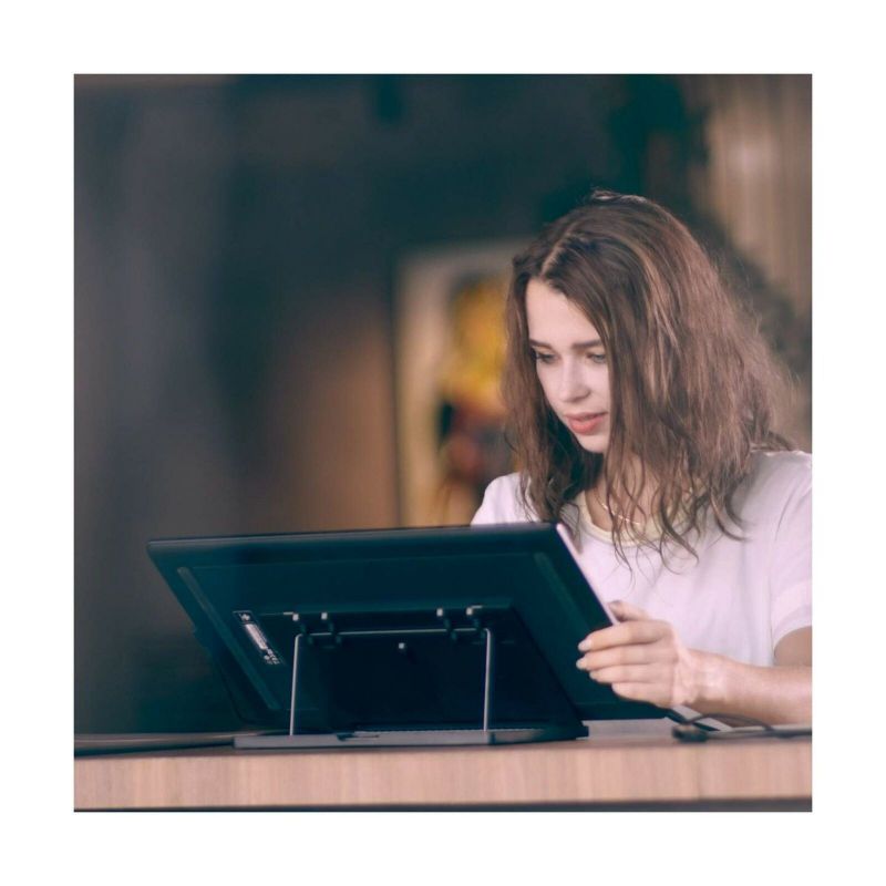 UGEE M708 10 x 6 inch Smart Graphics Tablet for Digital Writing / Painting