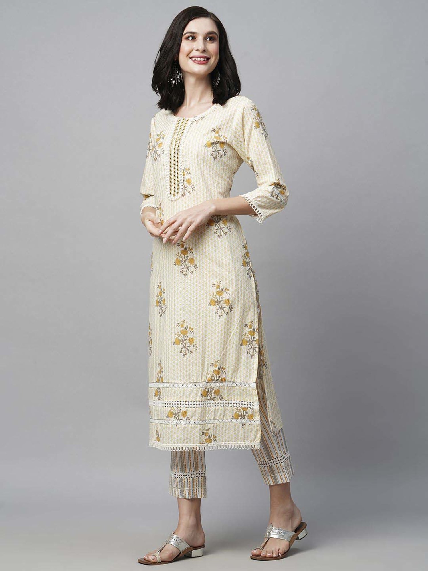 Heeposh White Cotton Printed Kurta Pant Set With Dupatta