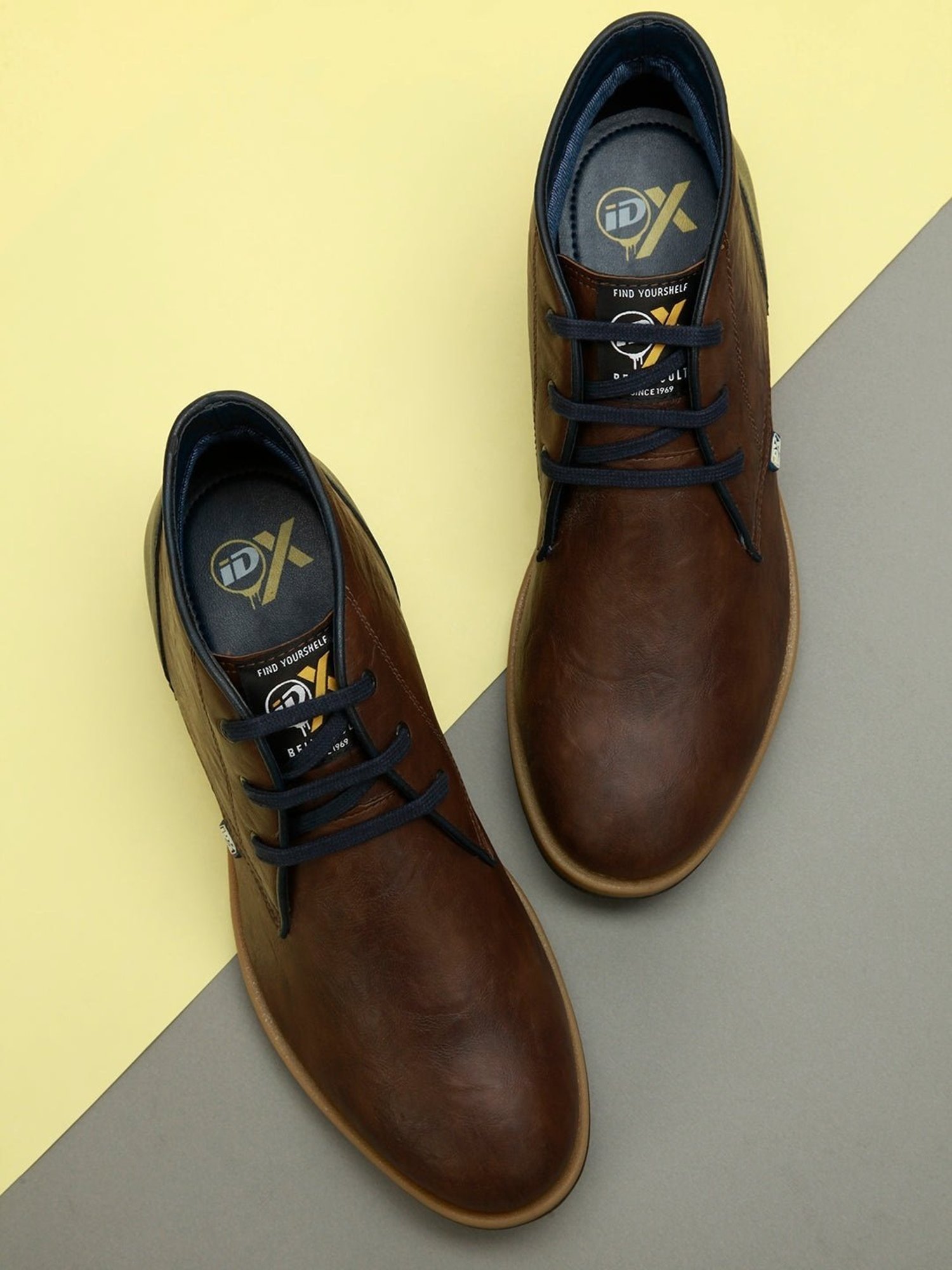 ID Men's Brown Chukka Boots