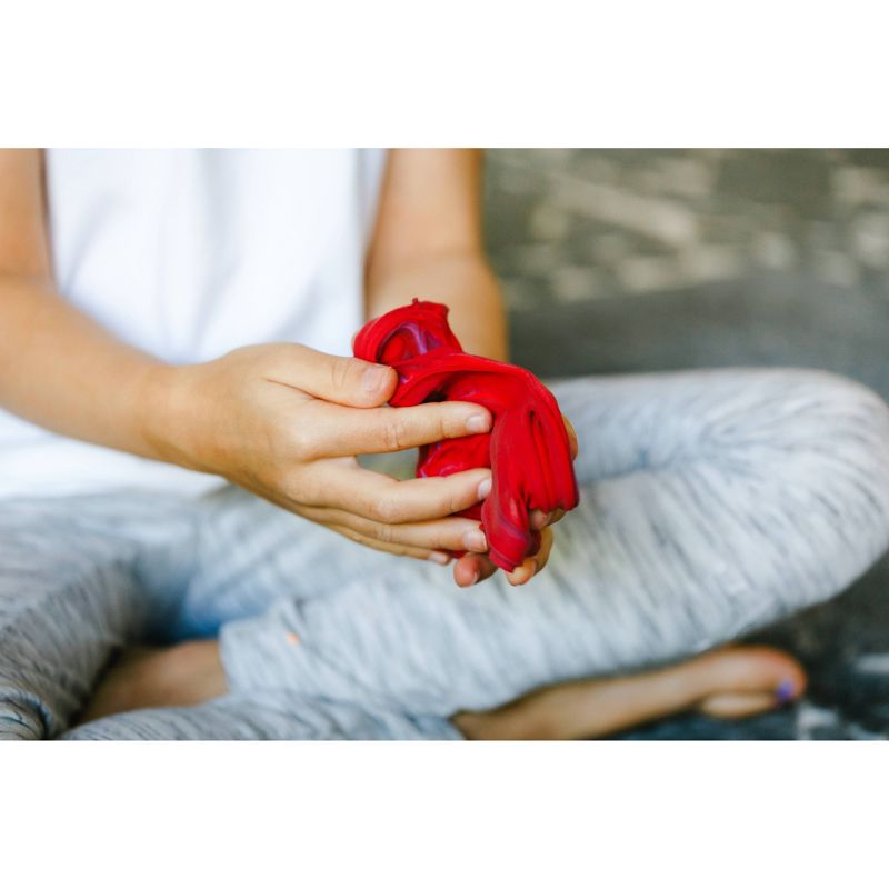 Chuckle & Roar Whoa Dough