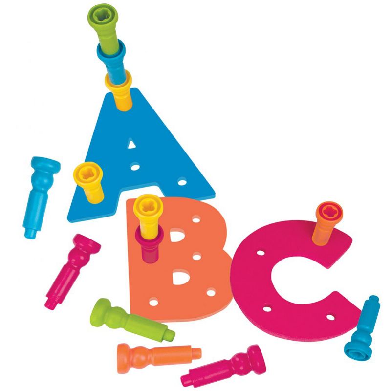 PlayMonster A-Z Pegboard Set - Uppercase