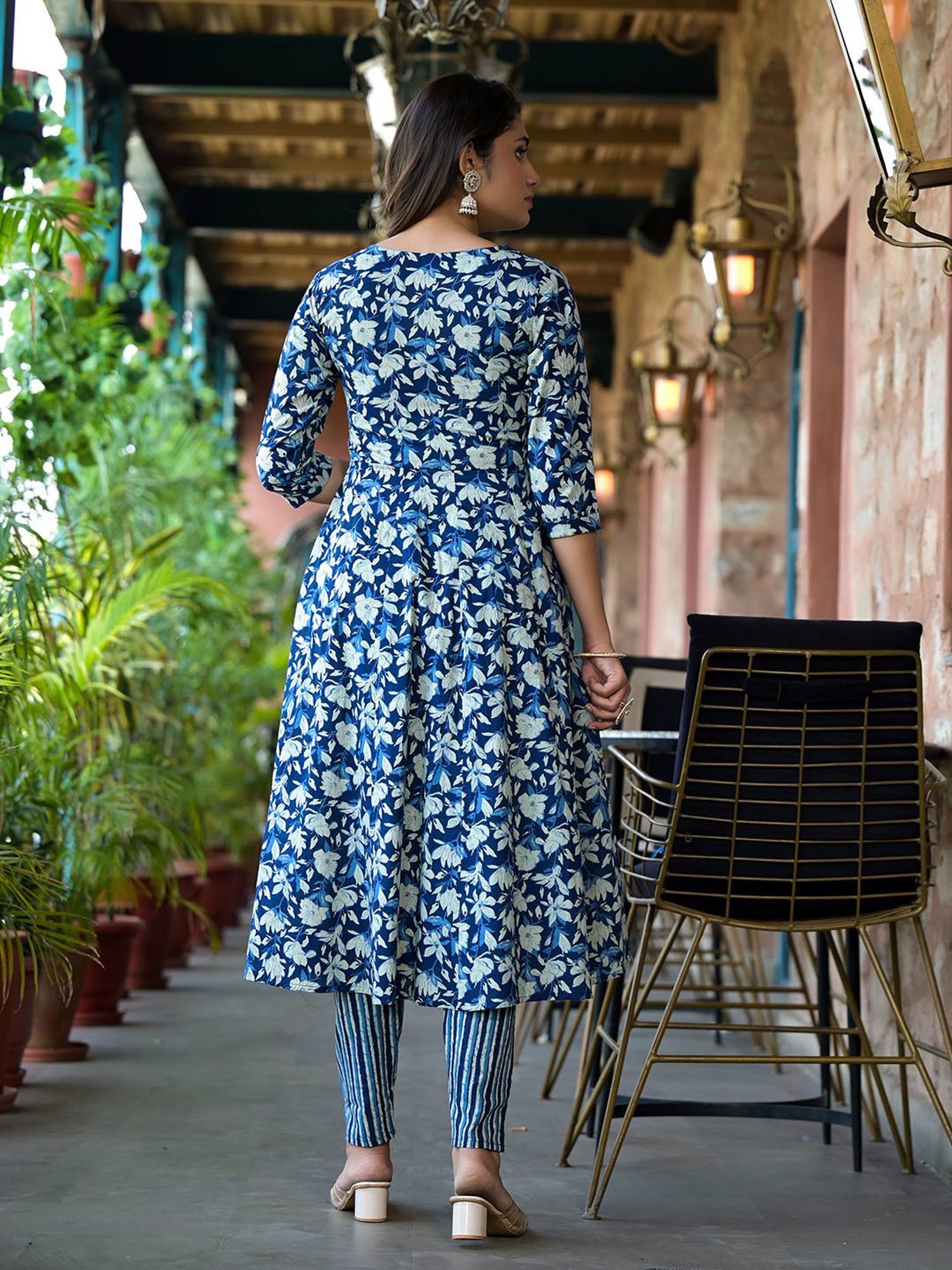 Yufta Blue Embroidered Kurta With Pant & Dupatta