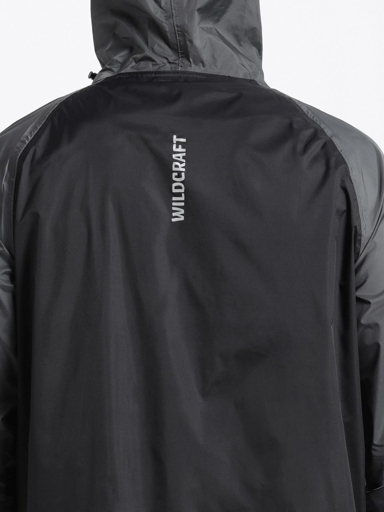 Wildcraft Black & Dark Grey Regular Fit Colour Block Rainwear Jacket