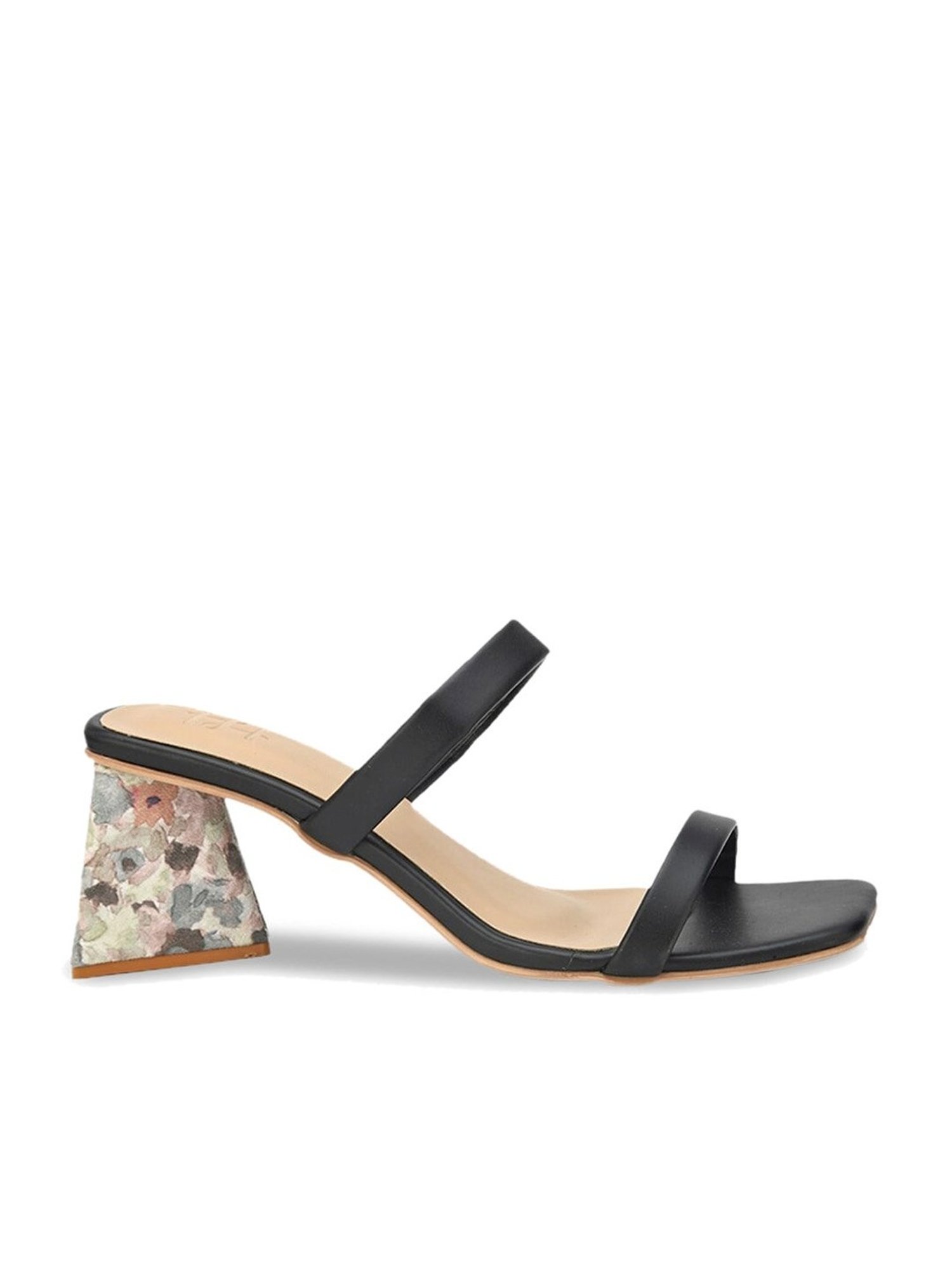 Hydes N Hues Women's Black Casual Sandals