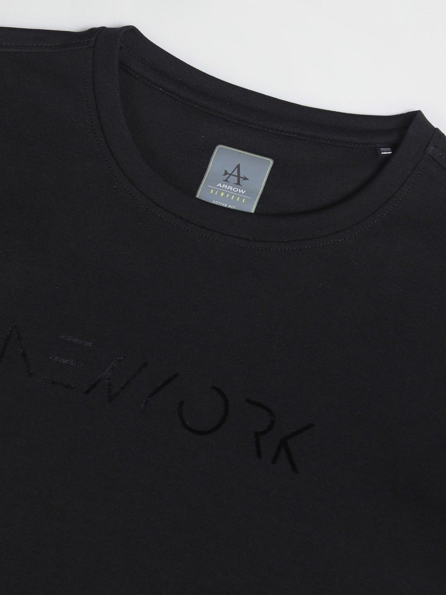 Arrow Newyork Black Cotton Regular Fit Printed T-Shirt
