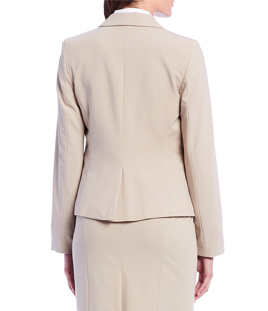 Eva Varro Solid Knit Jersey Notch Lapel Collar Two-Button Jacket