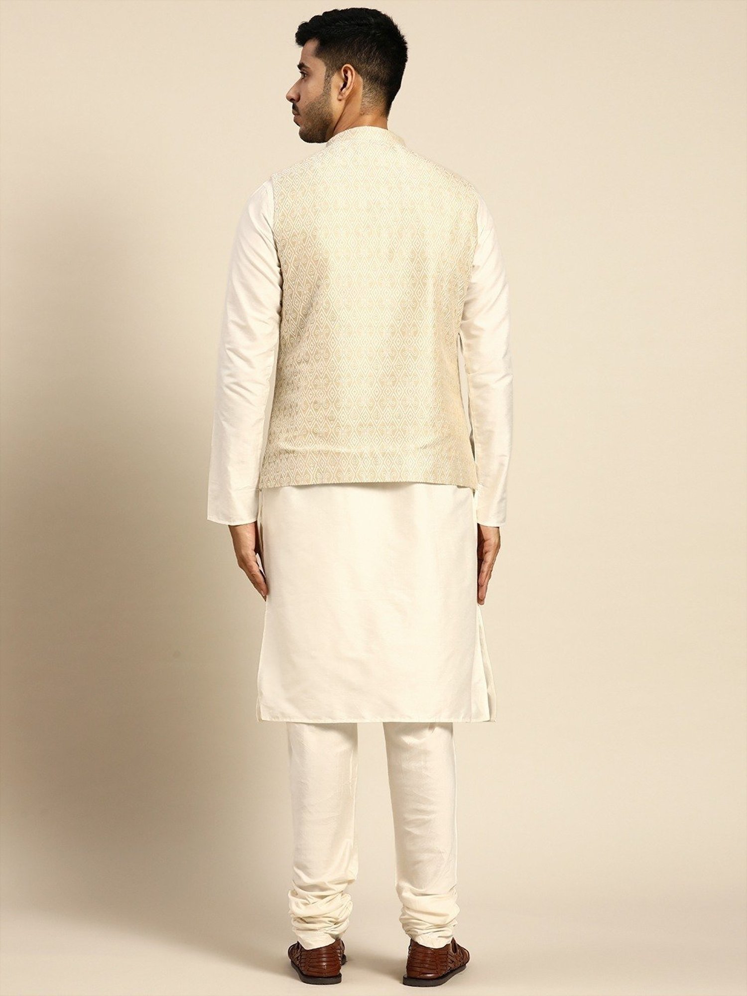 KISAH Cream Regular Fit Self Pattern Kurta Set With Jacket