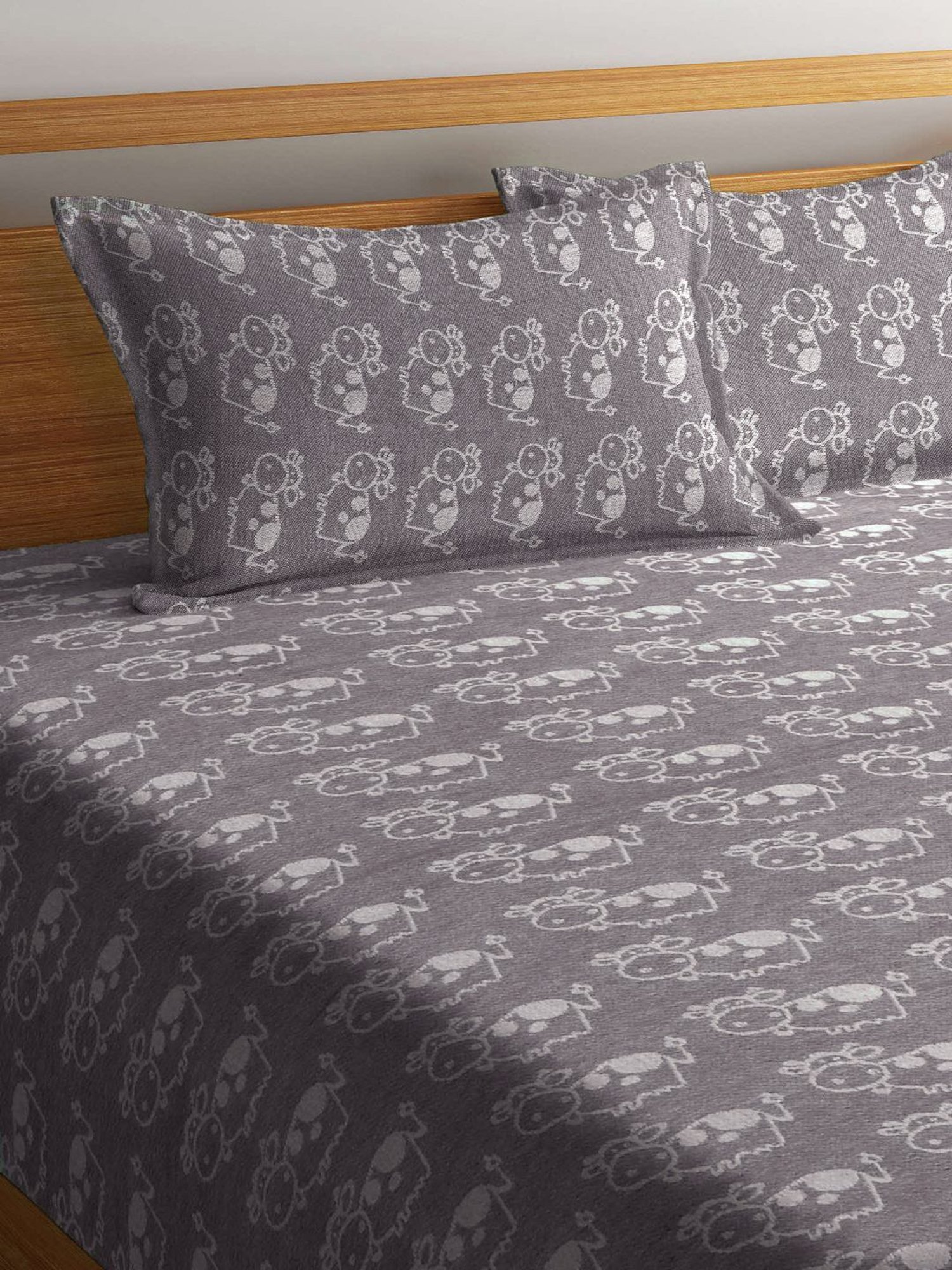 Klotthe Woven Brown 350 TC Cotton Double Bed Cover With 2 Pillow Covers