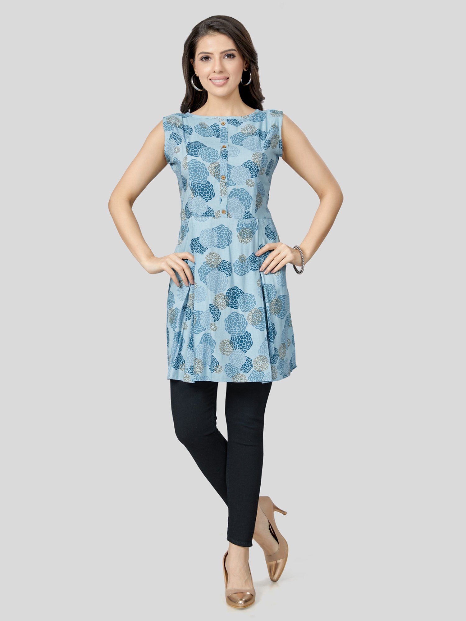 Saree Swarg Blue Printed A-Line Short Kurti