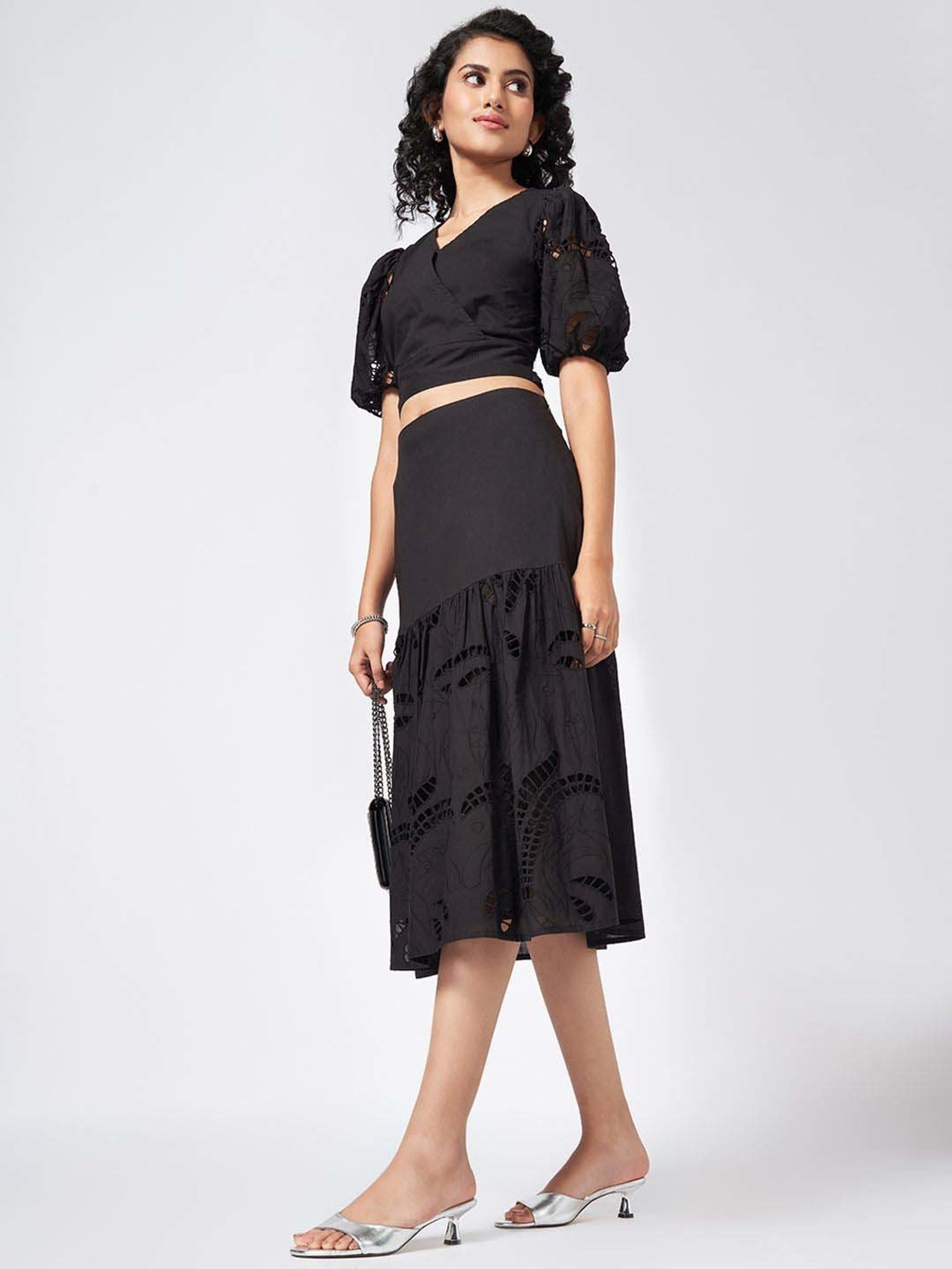 Honey by Pantaloons Black Self Pattern A-Line Skirt