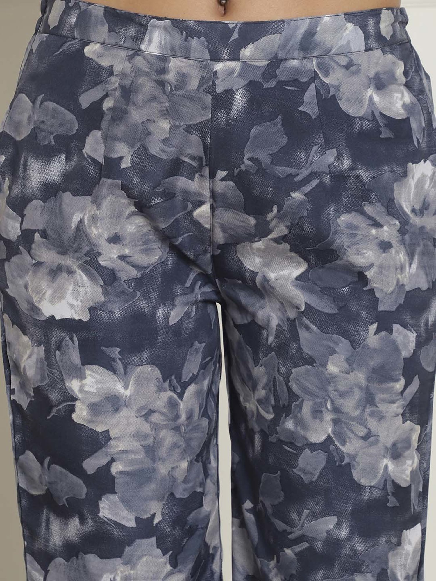 Indian Needle Grey Crop Top & Pant Set