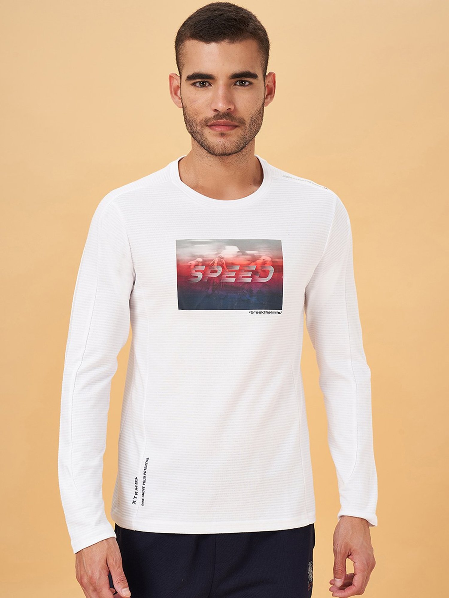 Ajile by Pantaloons White Slim Fit Printed Crew T-Shirt