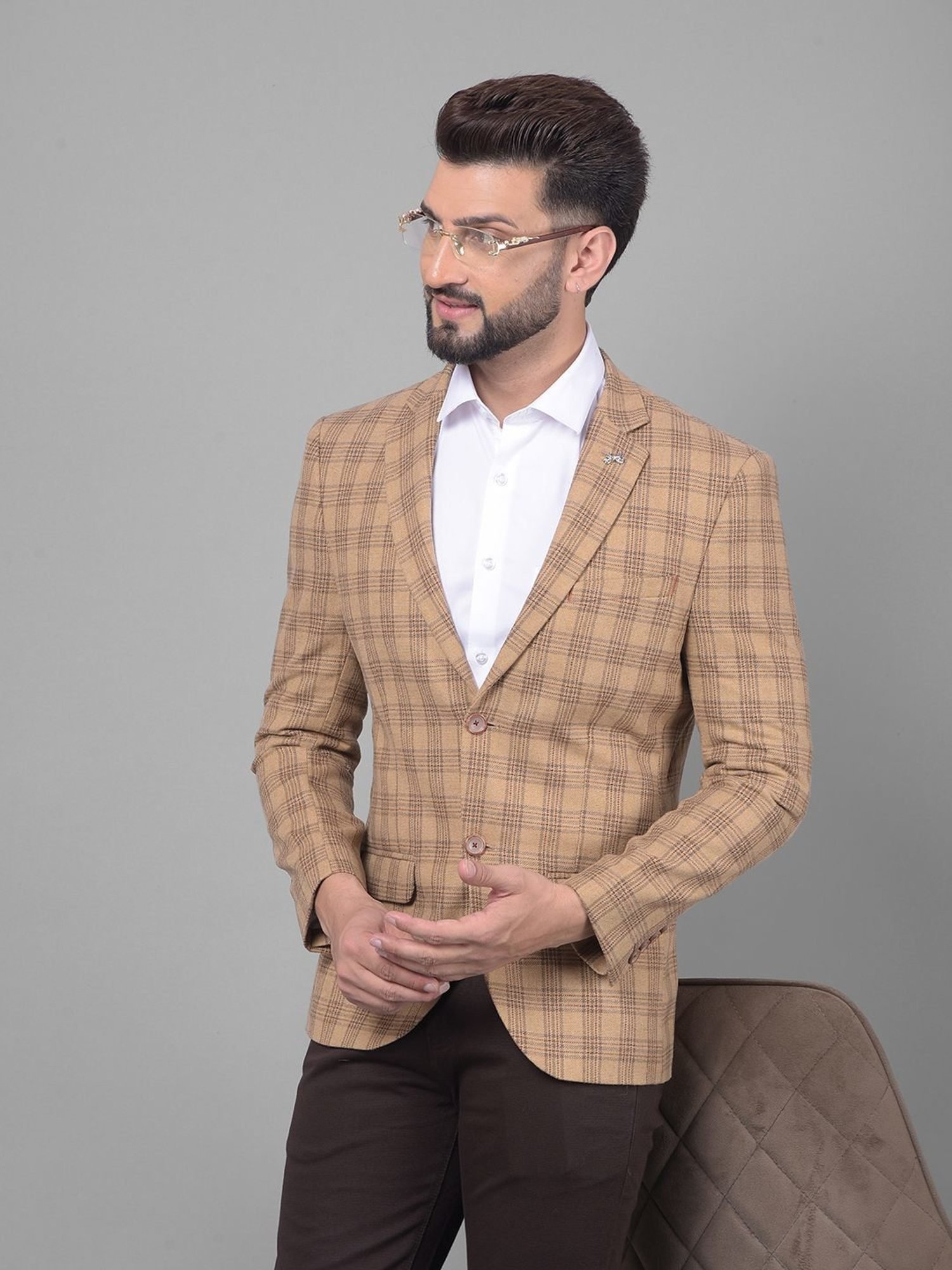 Crimsoune Club Beige Slim Fit Checks Blazer