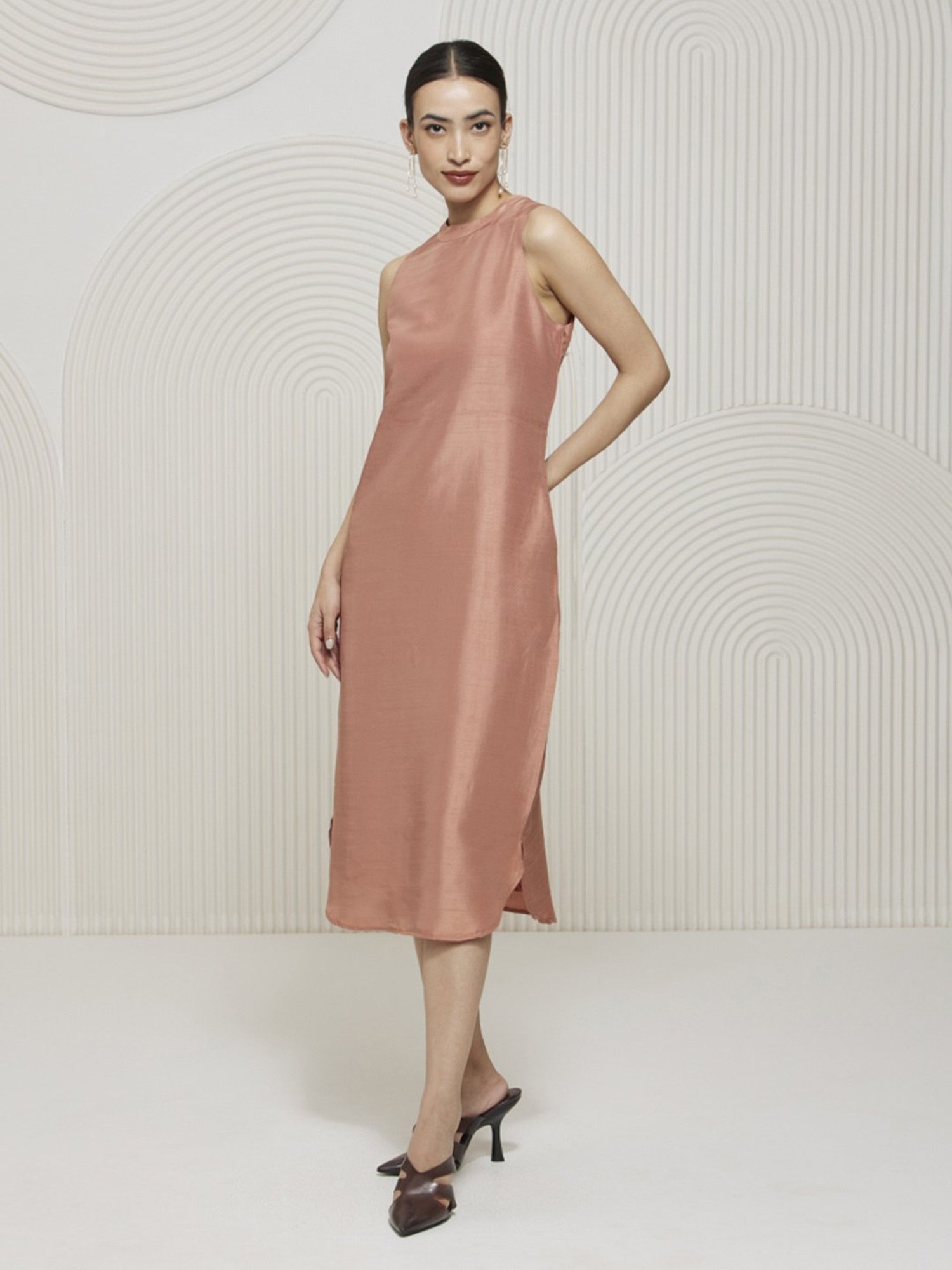 Artagai Salmon Pink Elevated Basics Band Collar Sleeveless Dress with Curved Hemline