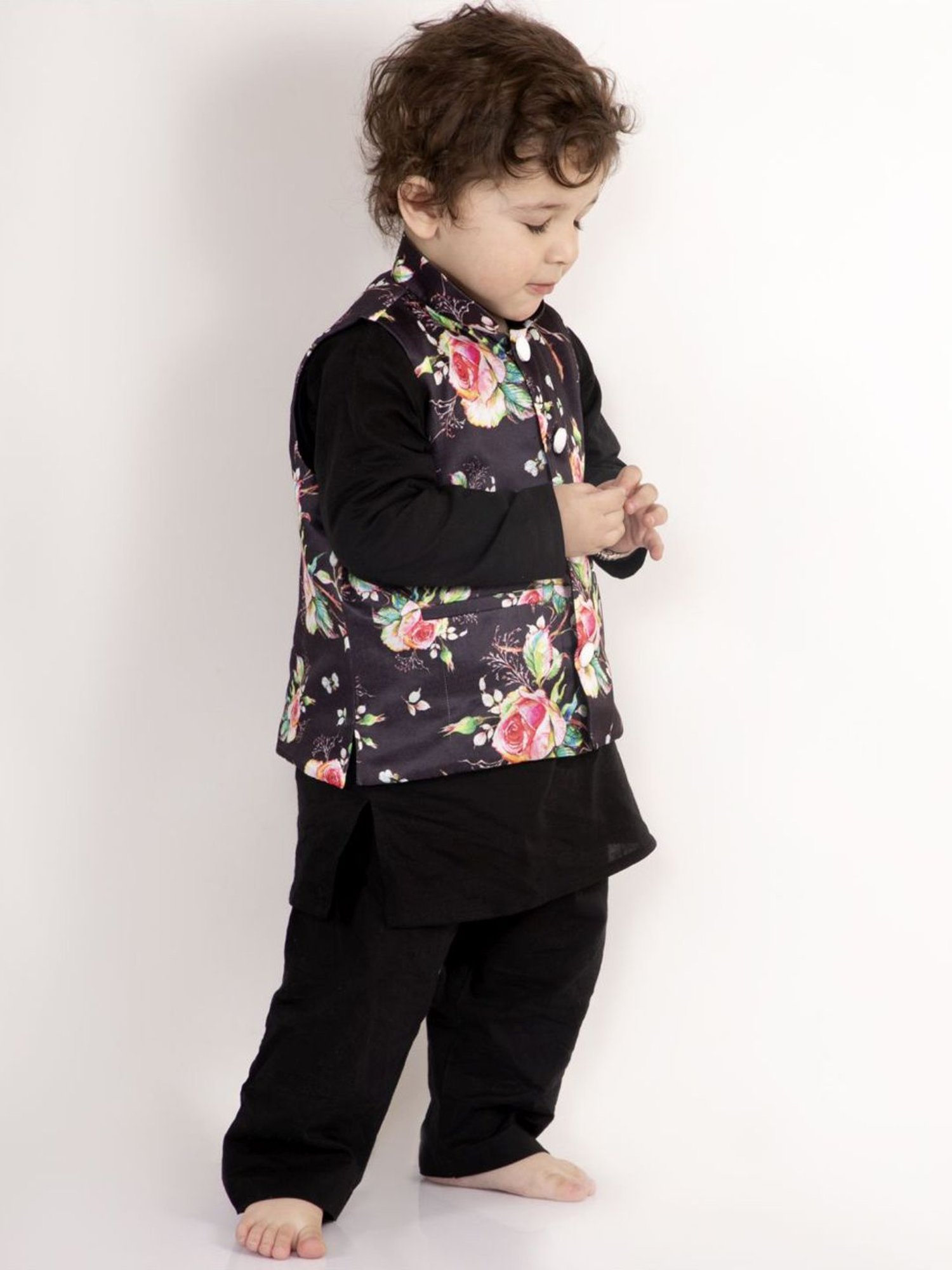 Little Bansi Kids Black Cotton Printed Kurta Set