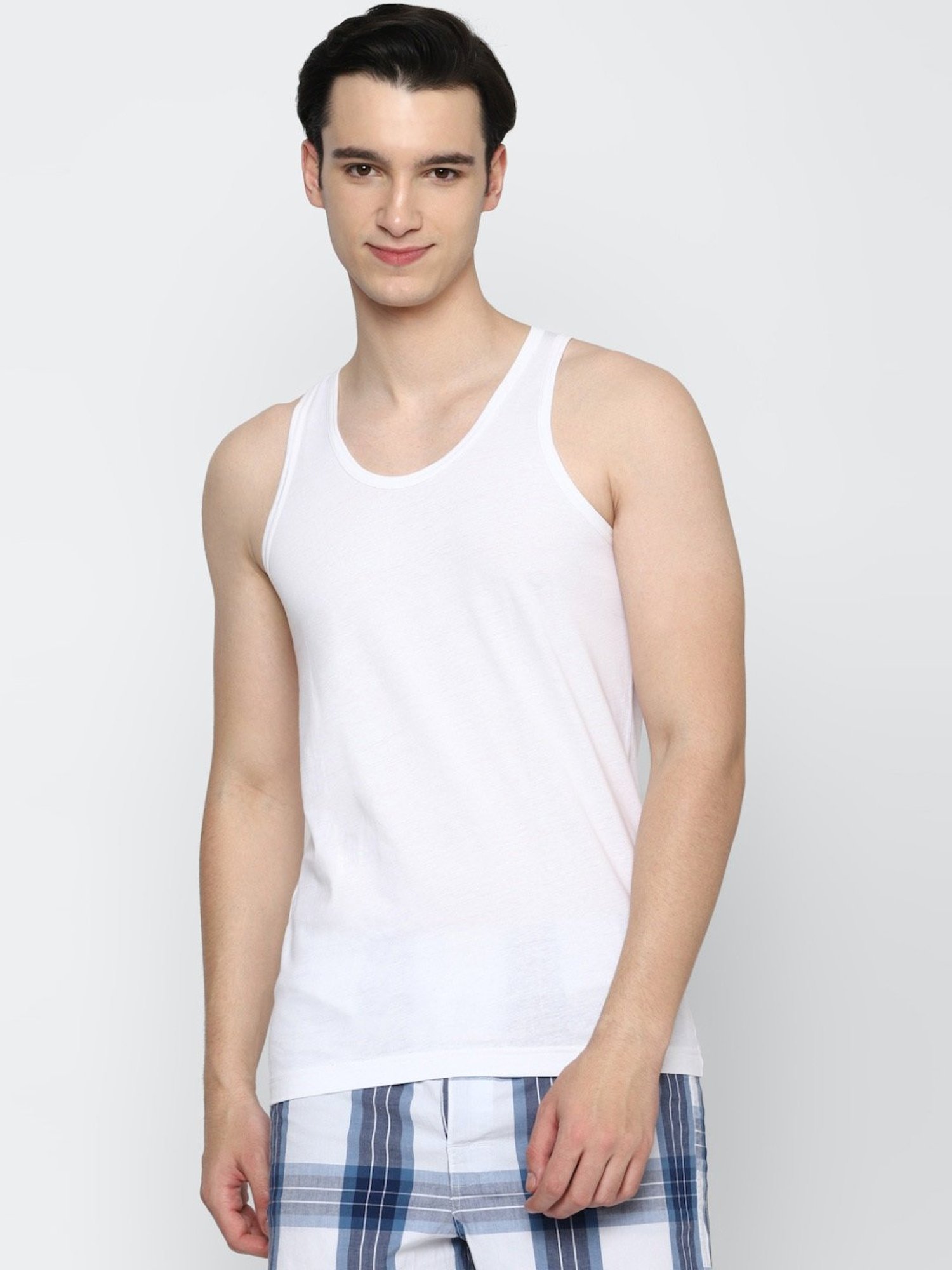 Peter England White Cotton Regular Fit Vest