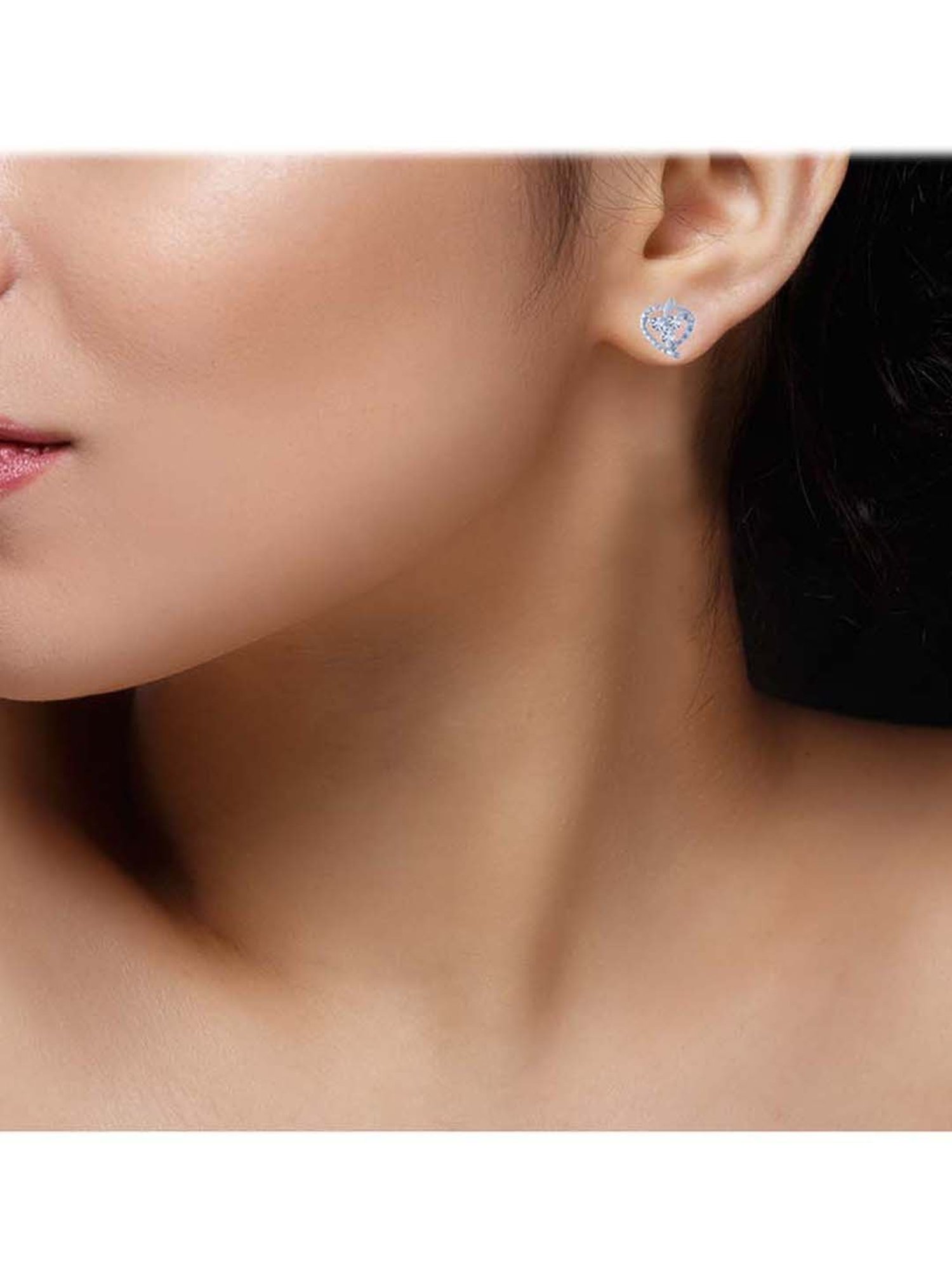 P.C. Chandra Jewellers 18 kt Gold & Diamond Earrings