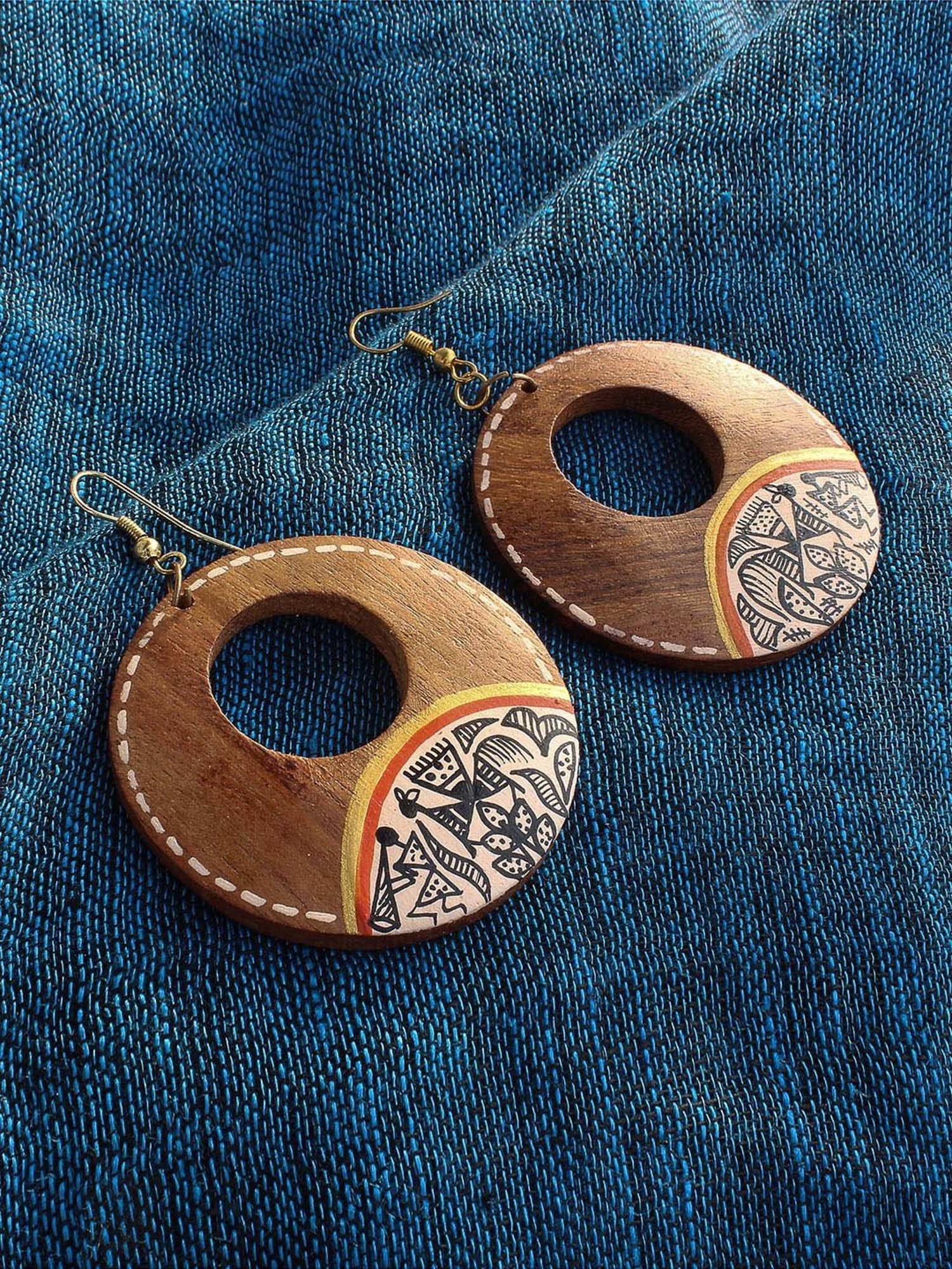 ExclusiveLane 'Tribal Warli Rounds' Brown Earrings in Warli Art (Sheesham Wood)