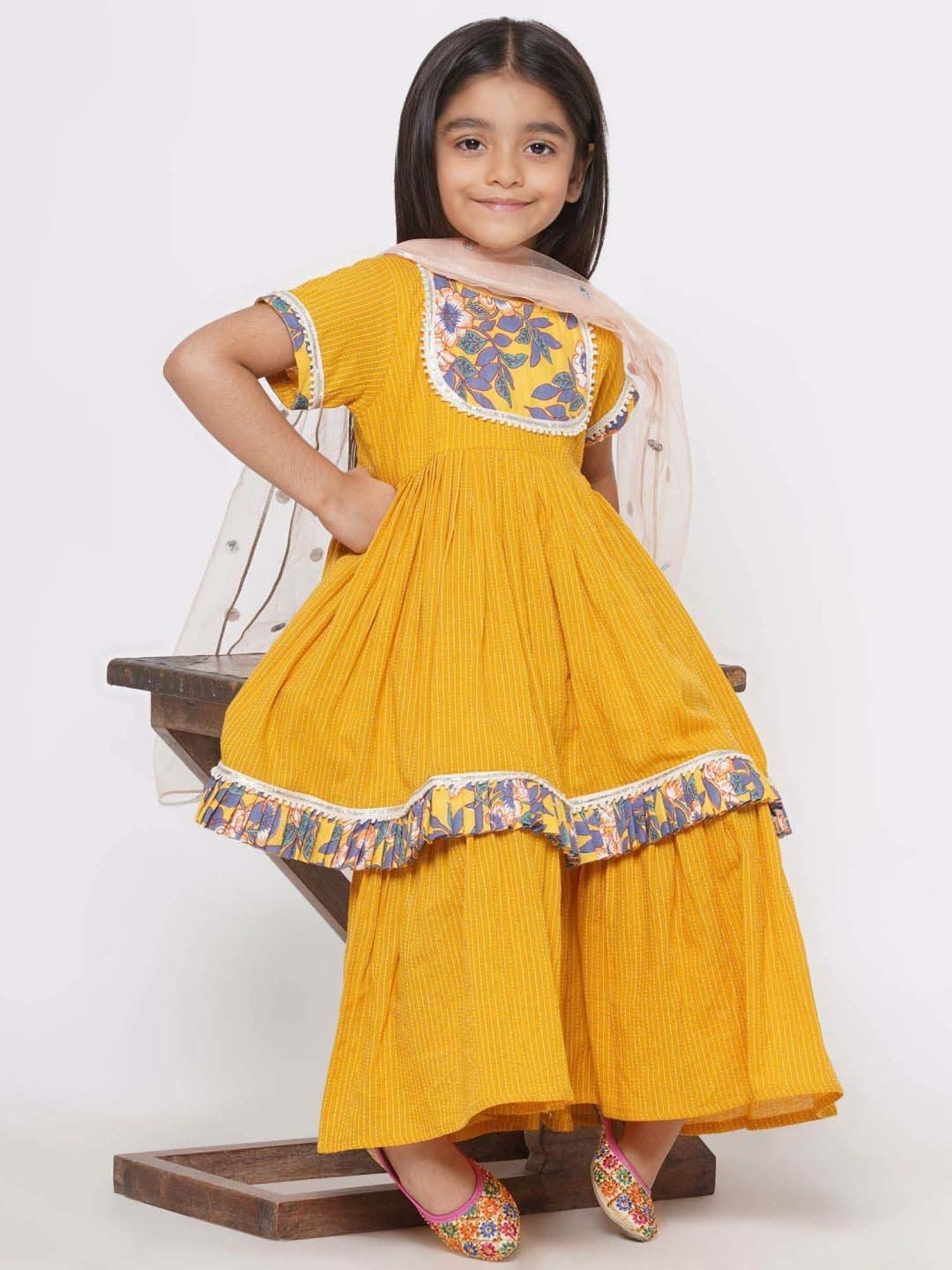 Little Bansi Kids Yellow & Blue Cotton Floral Print Kurta Set
