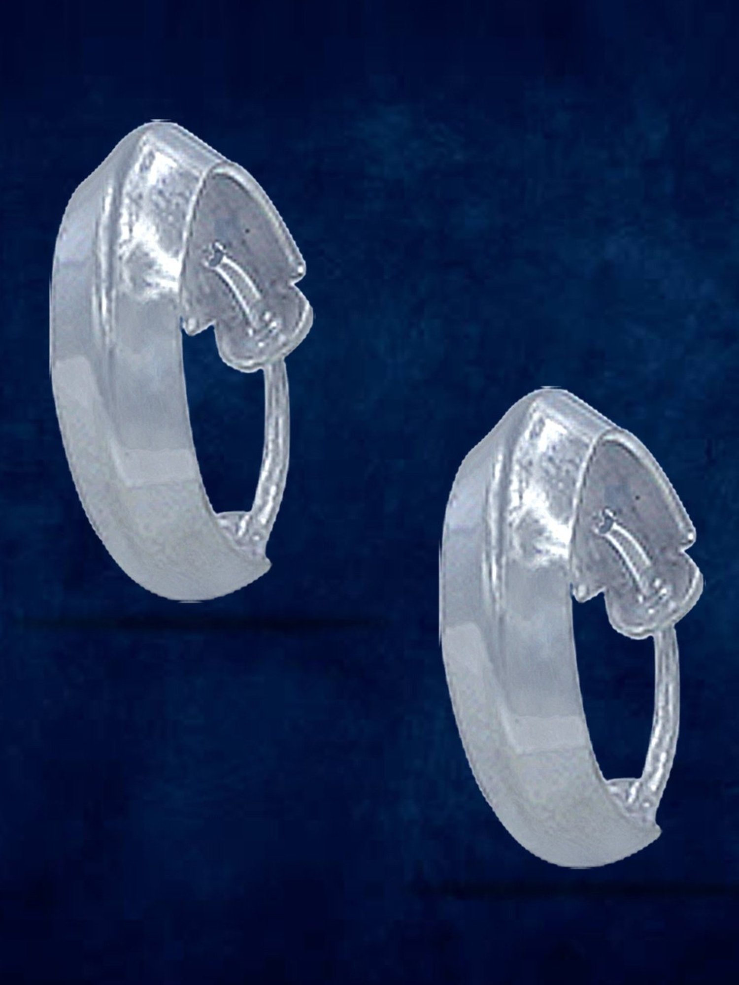 Taraash 92.5 Sterling Silver Plain Hoop Earrings for Women