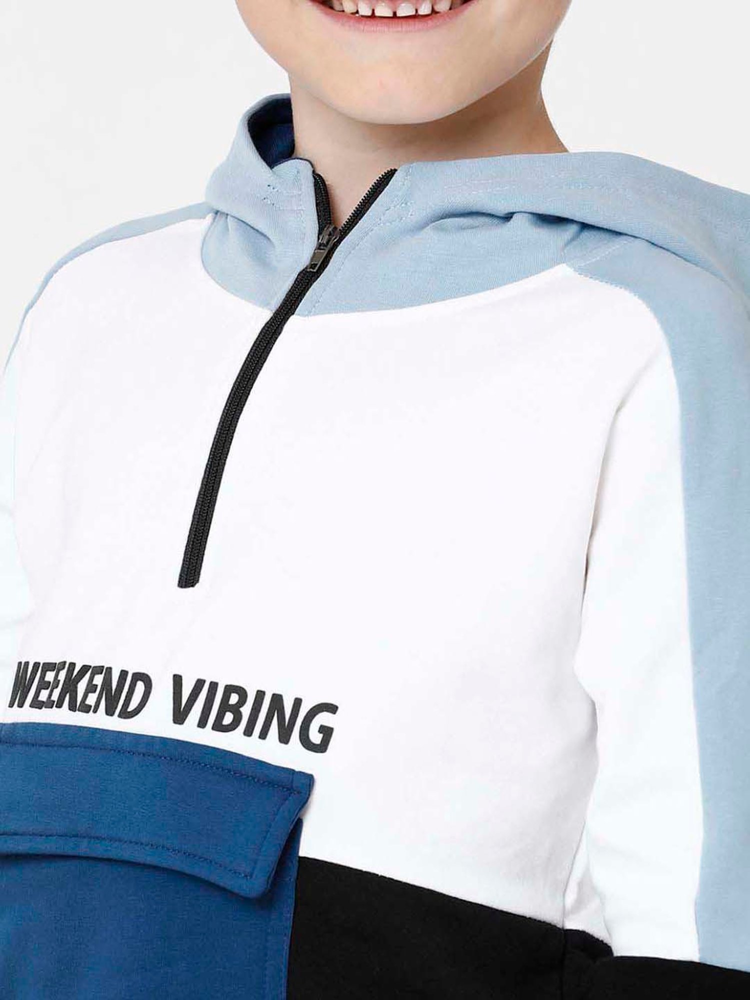 Kate & Oscar Kids White & Blue Cotton Color Block Full Sleeves Sweatshirt