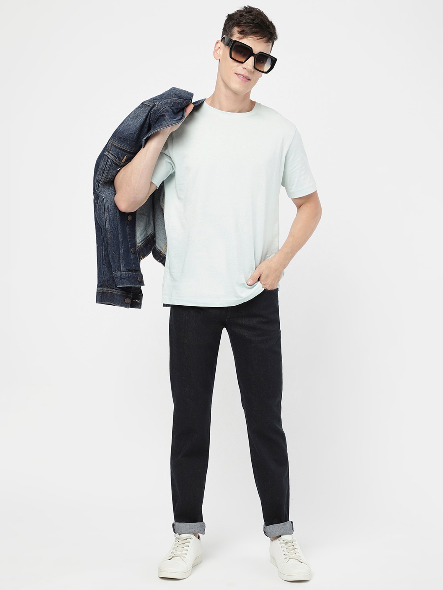 Passion Navy Comfort Fit Lightly Washed Jeans