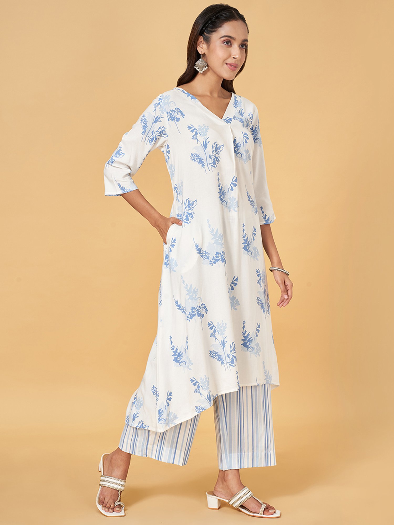 Rangmanch by Pantaloons White Printed Kurta Palazzo Set