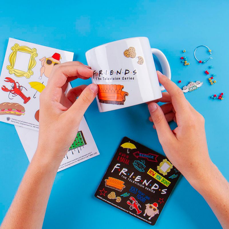 Fashion Angels FRIENDS DIY 14oz Mug Design Set