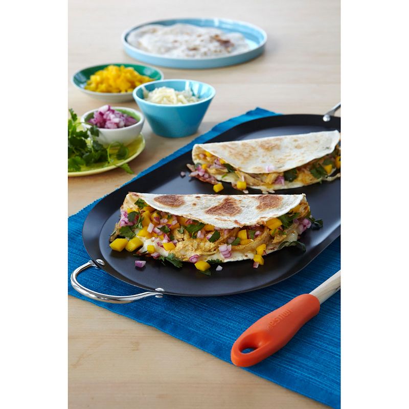 IMUSA Carbon Steel Oval Comal