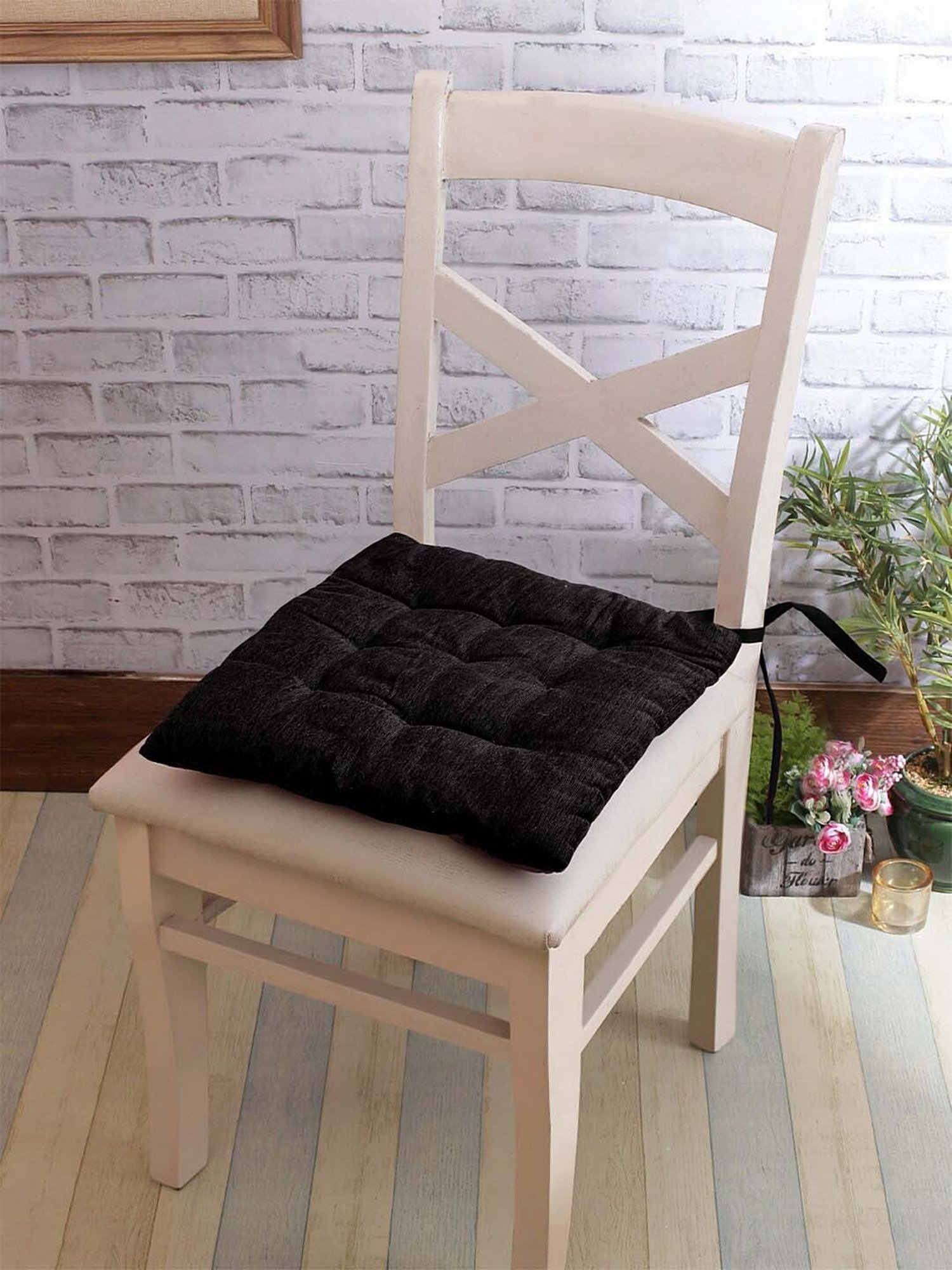 Klotthe Black Cotton Chair Pads - Set of 6