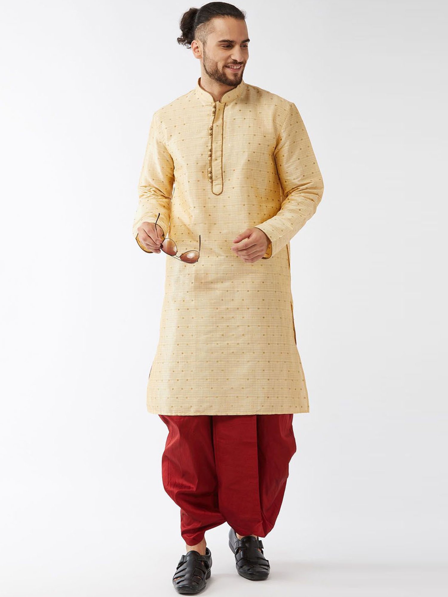 Vastramay White Cotton Straight Fit Embroidery Ethnic Suits