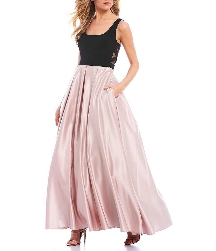 Blondie Nites Sleeveless Square-Neck X-Side Mixed Ball Gown