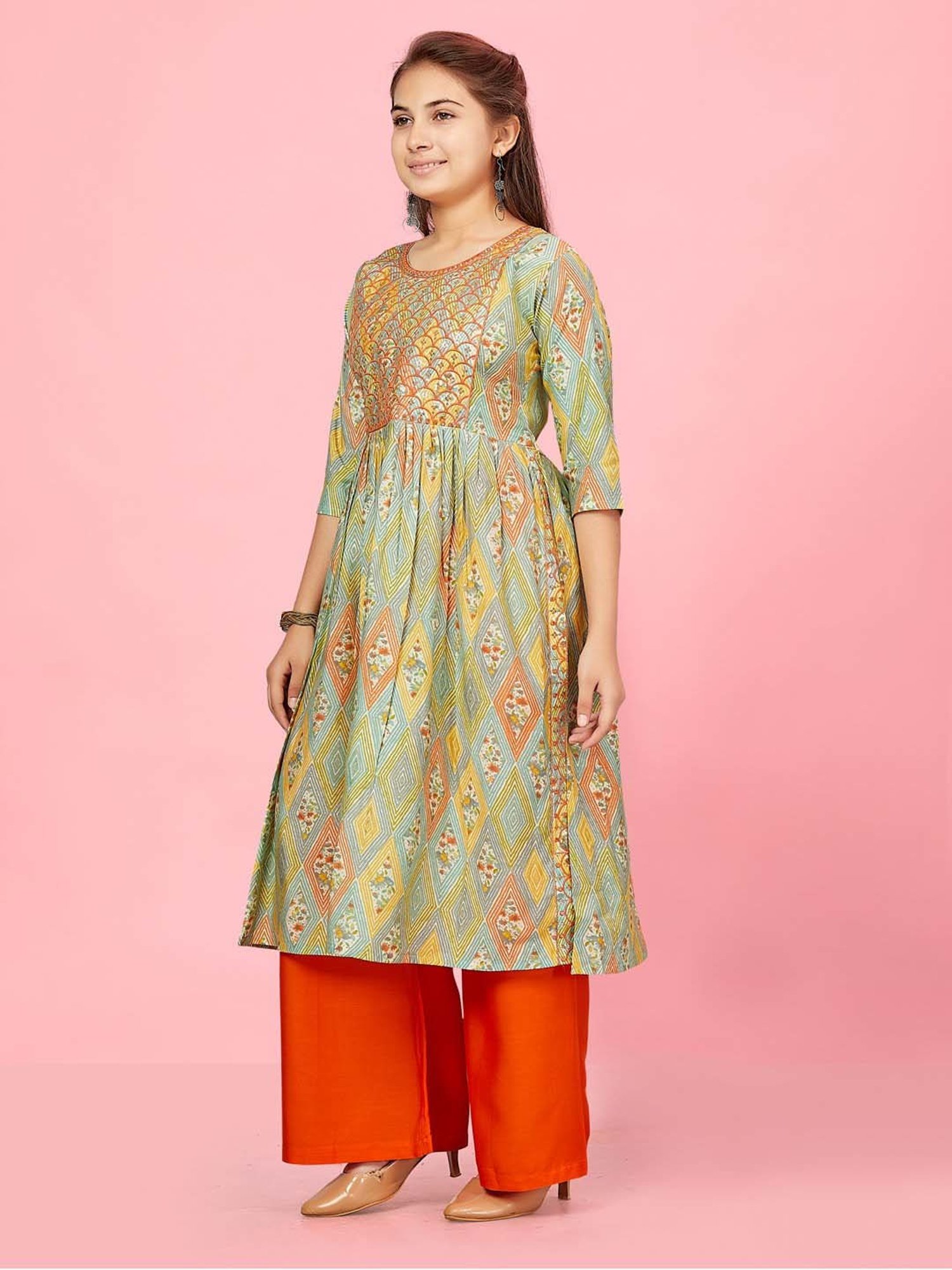 Aarika Kids Multicolor Embroidered Kurti