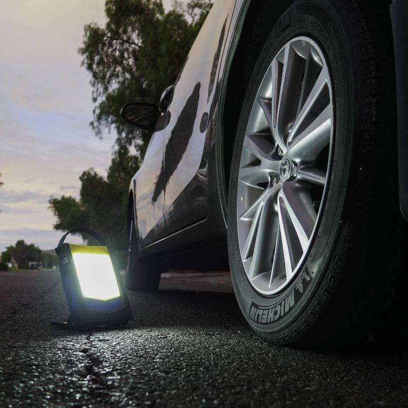 Michelin High Visibility LED Road Flare Black