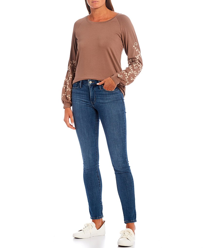 Aventura Chandler Embroidered Long Raglan Sleeve Bubble Cuff Scoop Neck Top