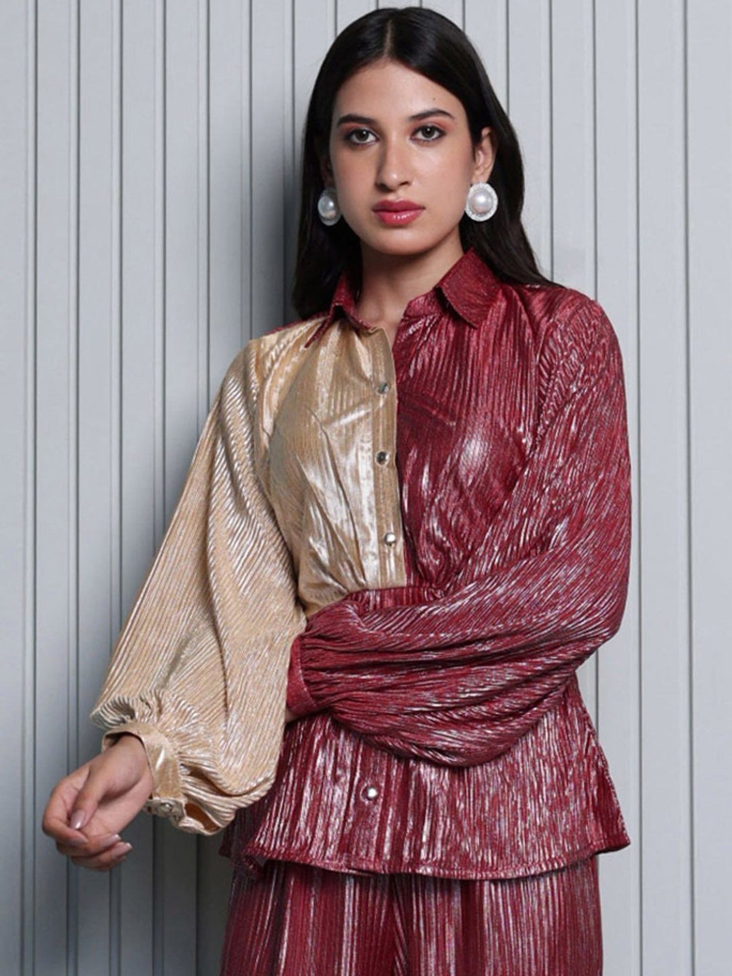BInfinite Metallic Gold Garnet Pleated Shirt
