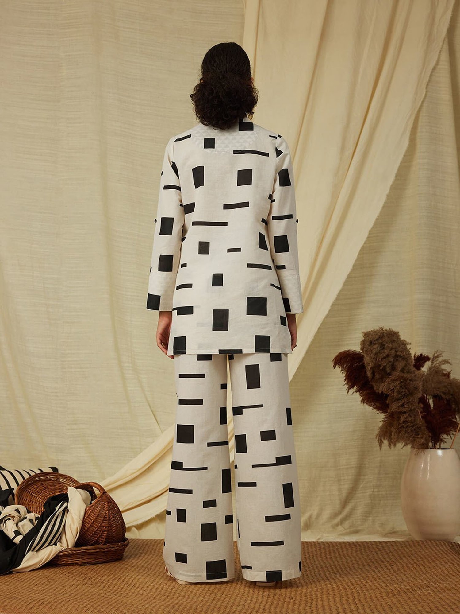 Pink Fort Black & Cream Cotton Printed Shirt With Trousers