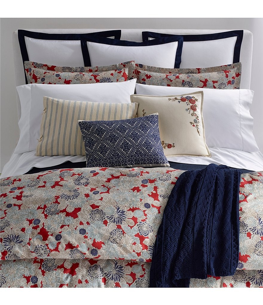 J. Queen New York Vera Bedding Collection