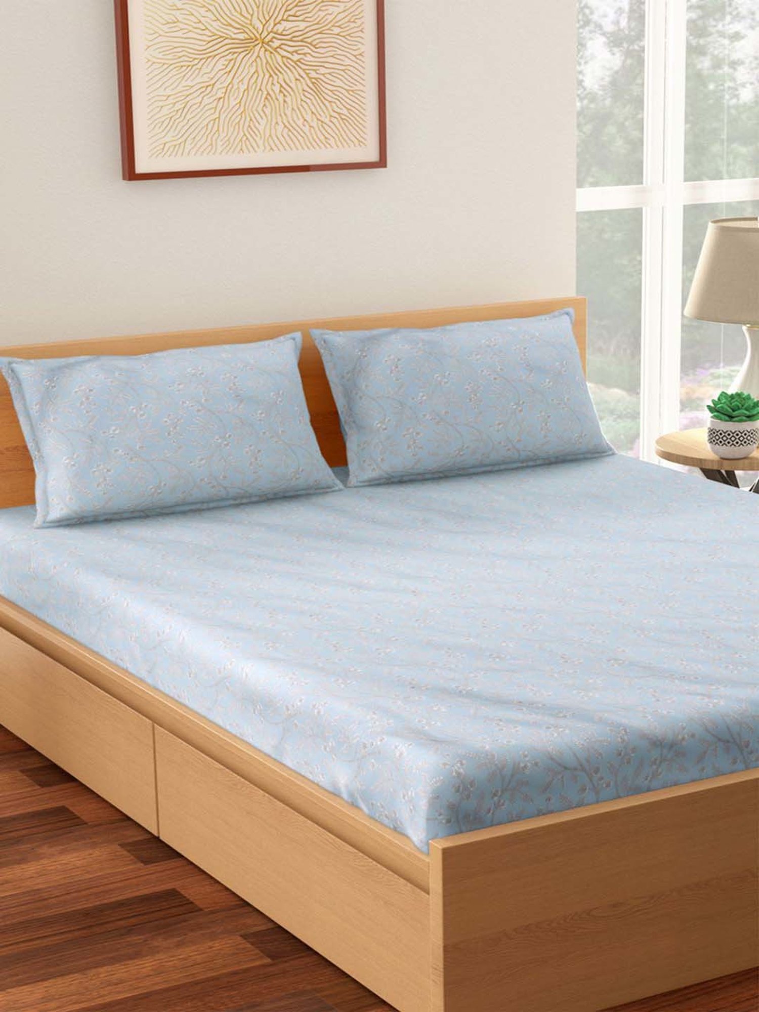 Living Scapes by Pantaloons Blue Blend Bedsheet With 2 Pillow Covers