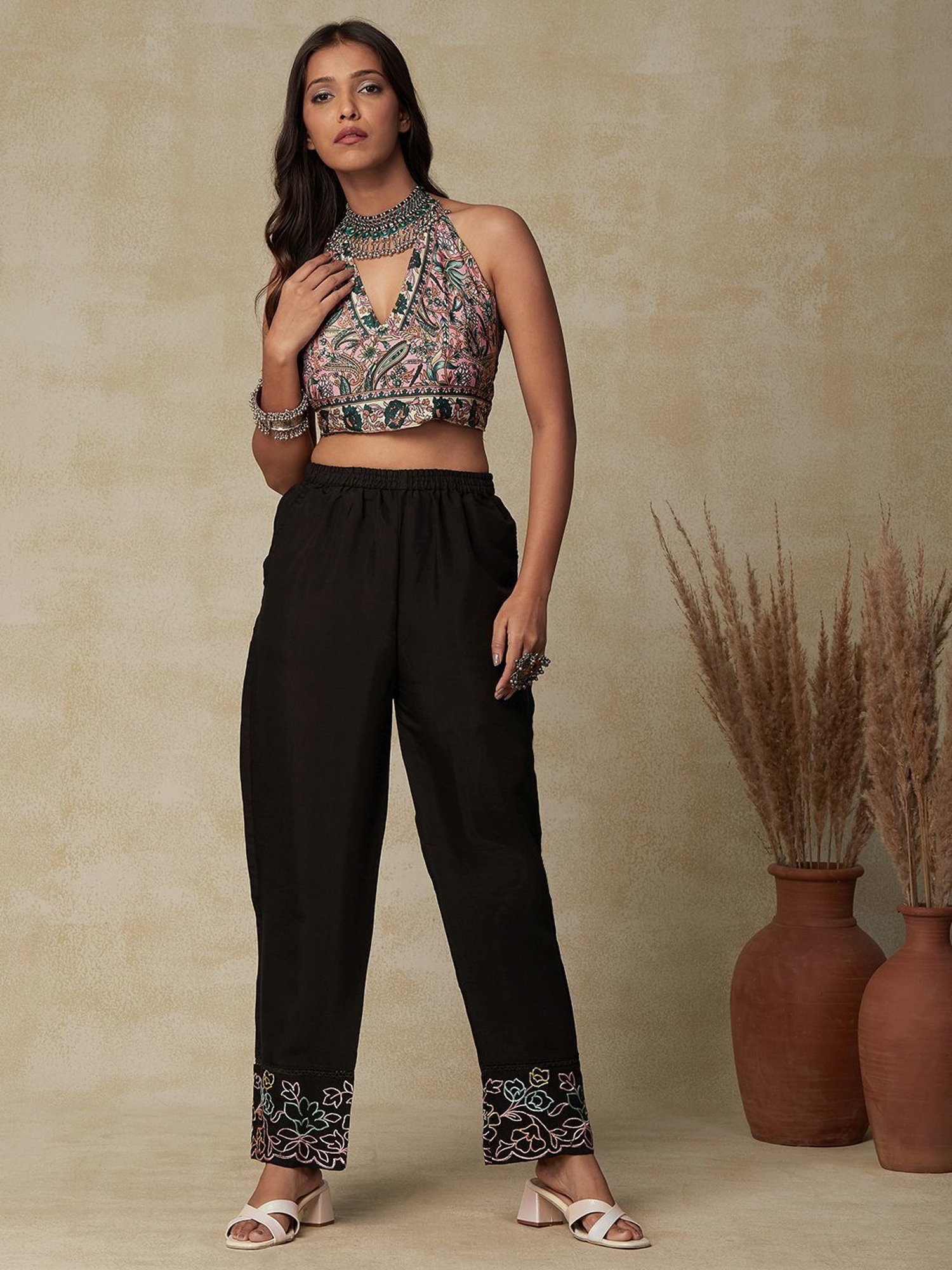 Fashor Black Embroidered Pants