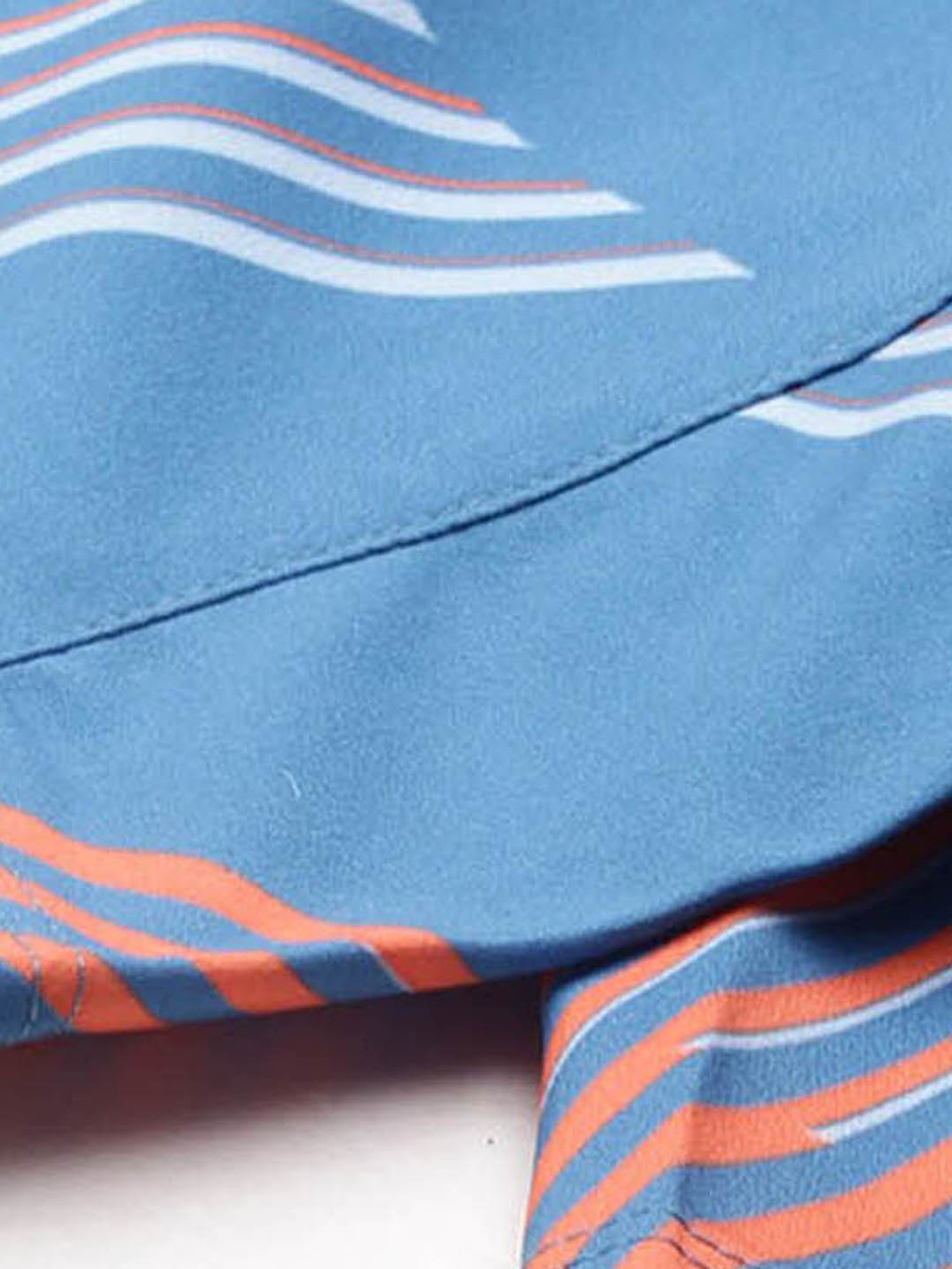 Reebok Blue Regular Fit Printed Sports Shorts