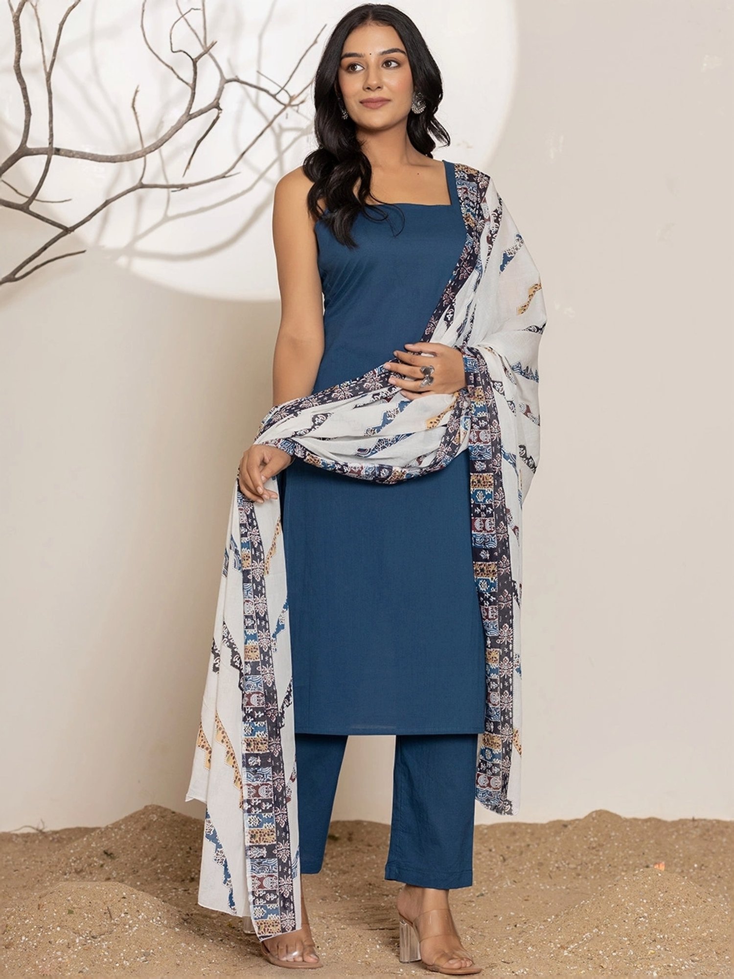 Yufta Blue Cotton Kurta Pant Set With Dupatta