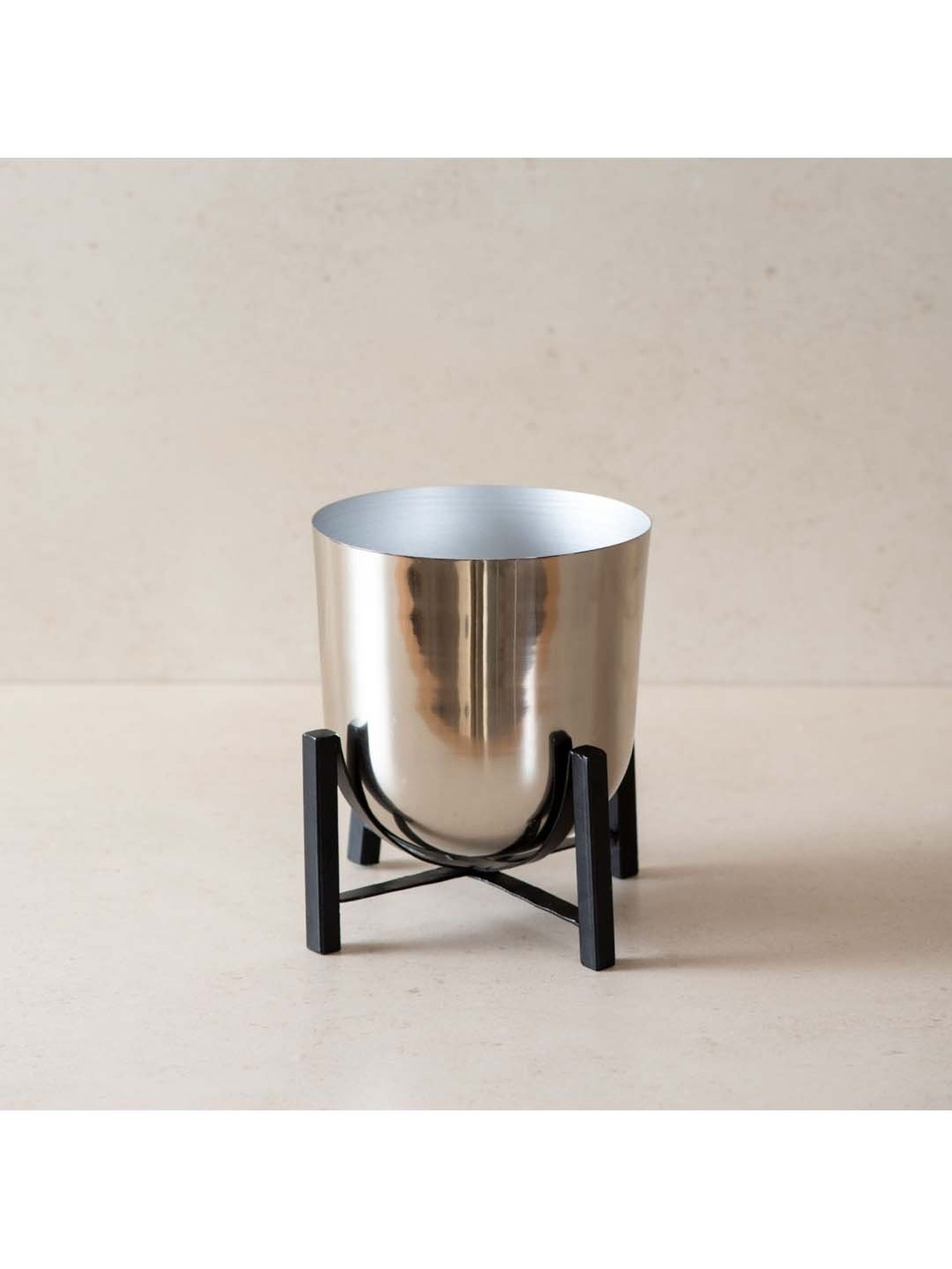 TAYHAA White Ceramic Leaf Shape Vase