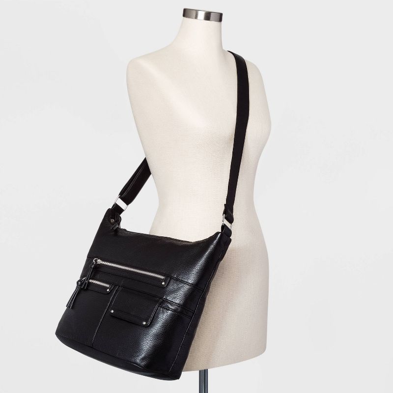 Bueno Zip Closure Shoulder Bag - Black