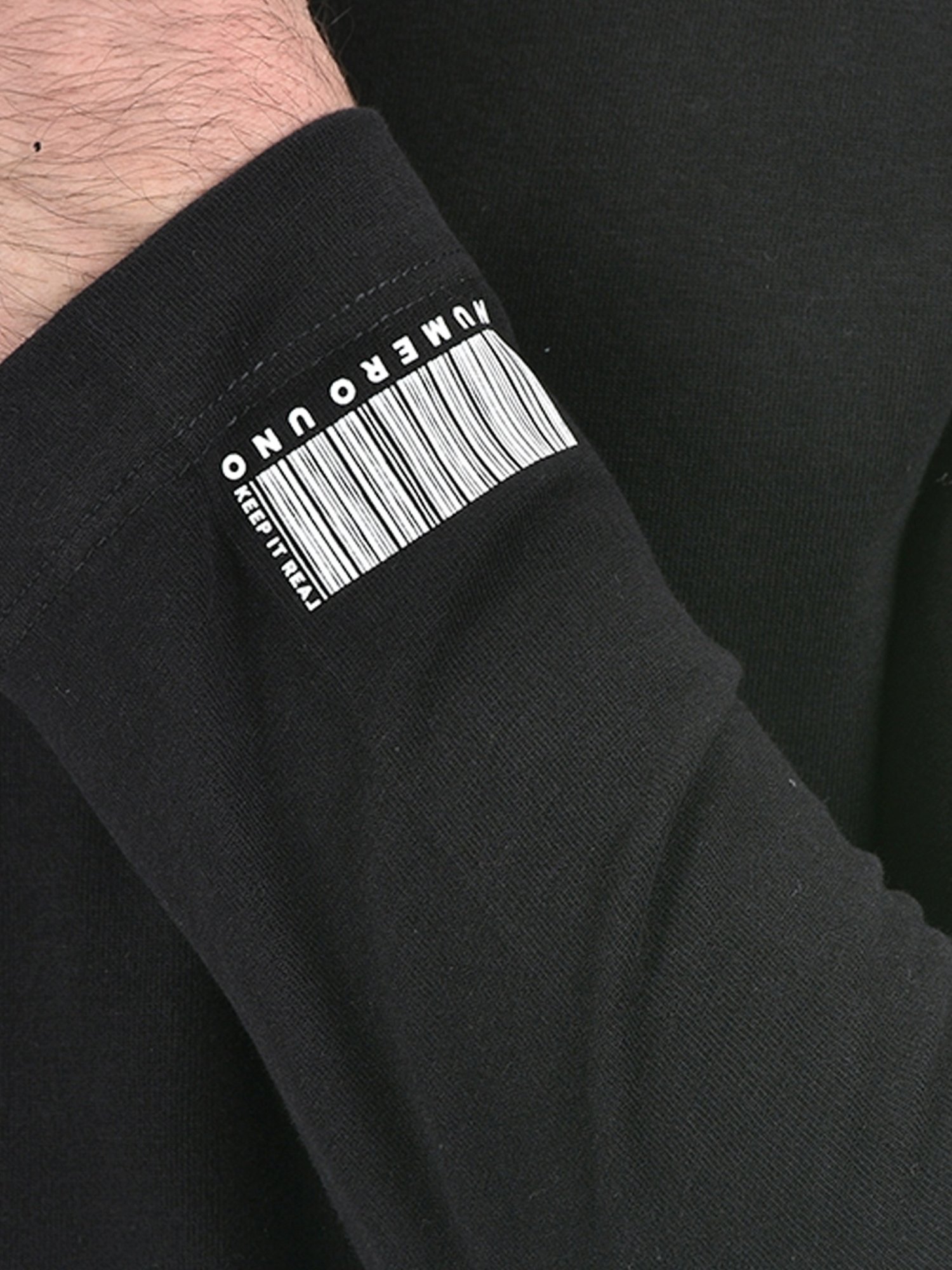 Numero Uno Black Regular Fit T-Shirt