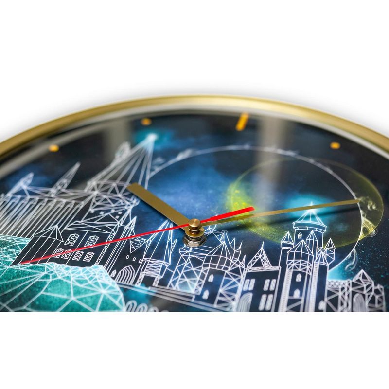 Robe Factory LLC Harry Potter Hogwarts and Golden Snitch Wall Clock