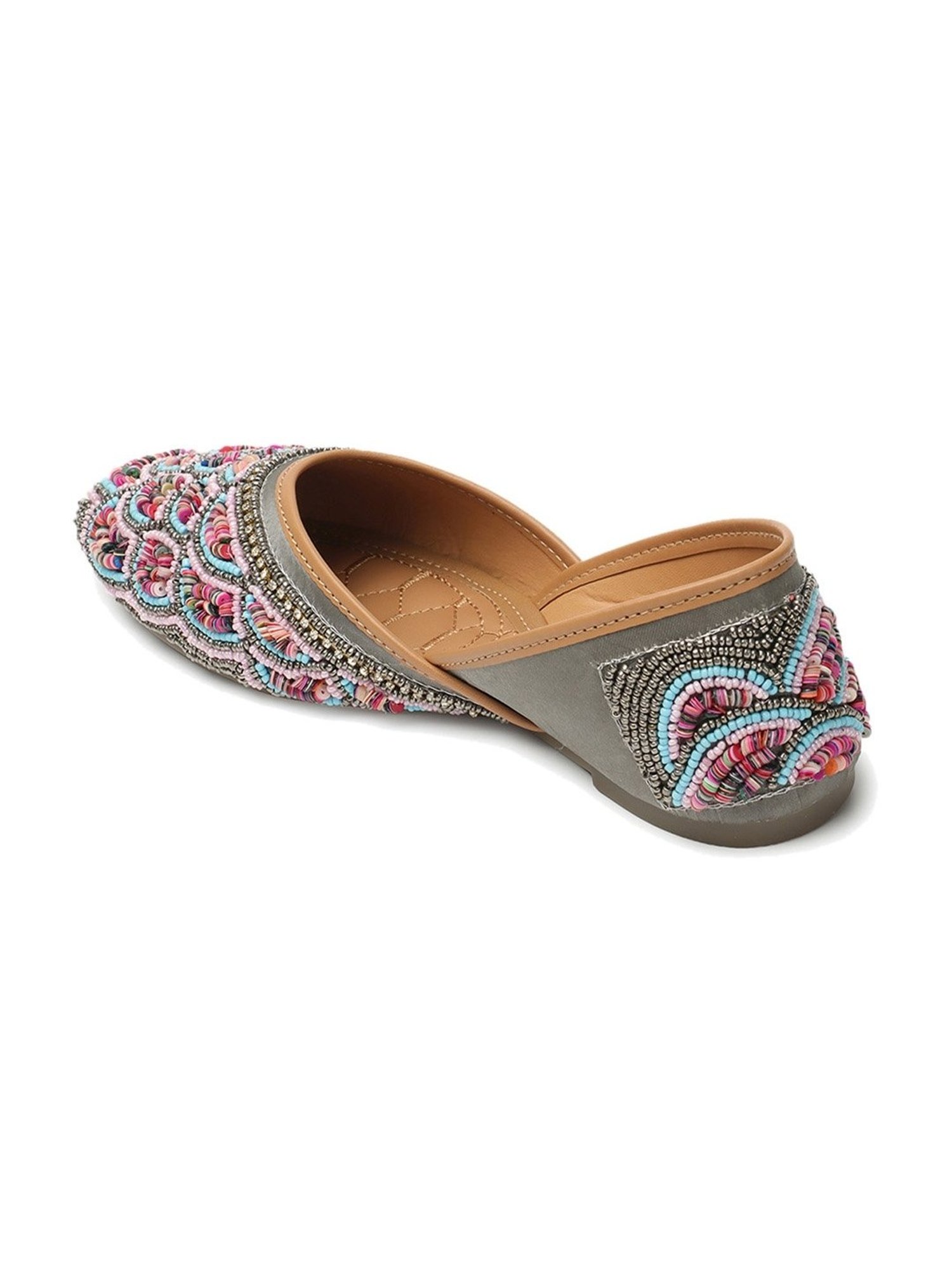 Iconics Women's Grey Ethnic Juttis